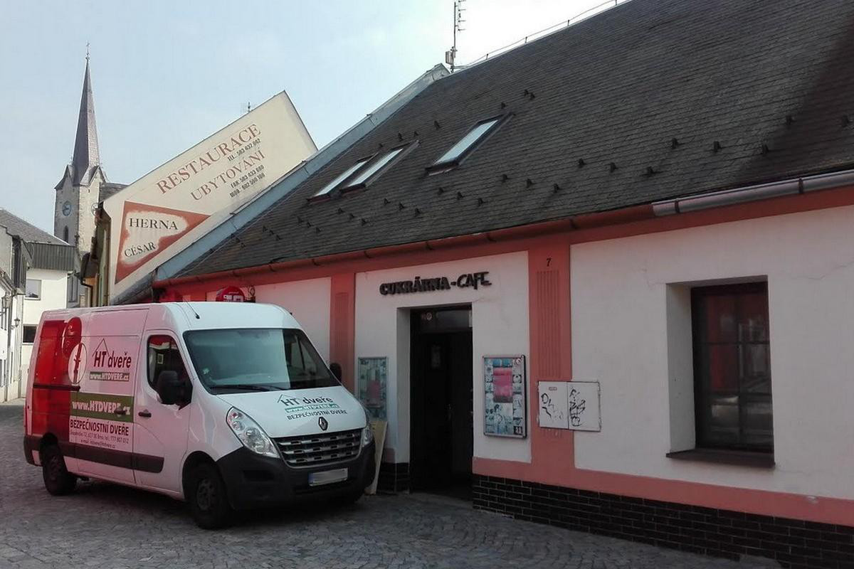 HT dveře – Bezpečnostní dveře