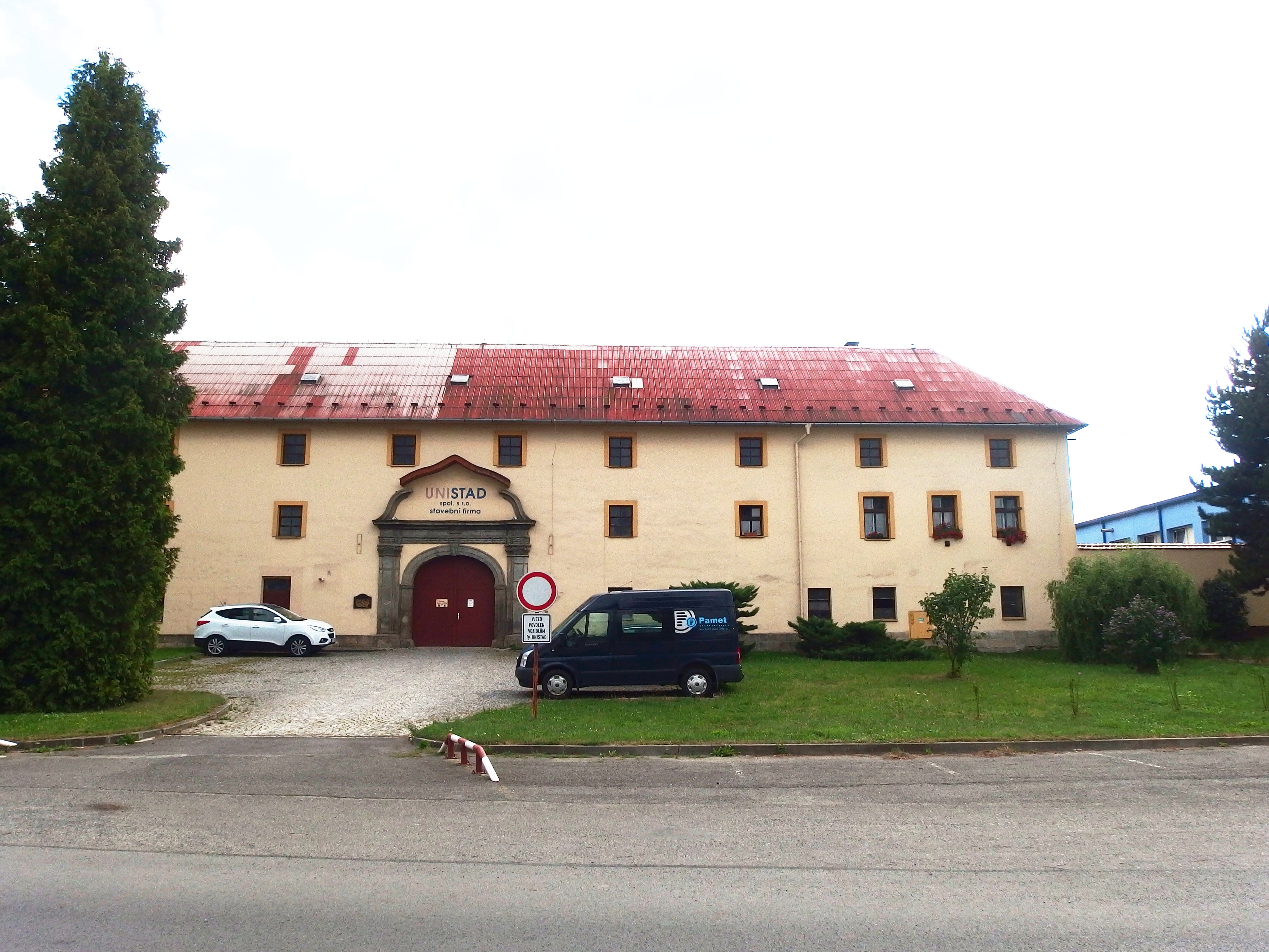 UNISTAD, spol. s r.o.