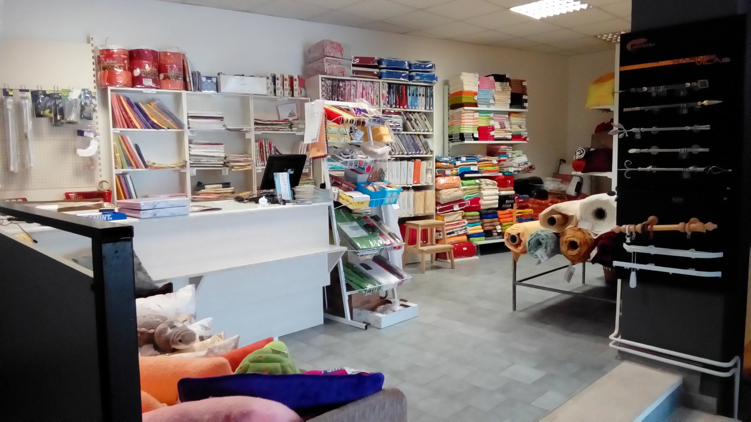 Alesia Herna - Krejčovství - Trafika foto 3