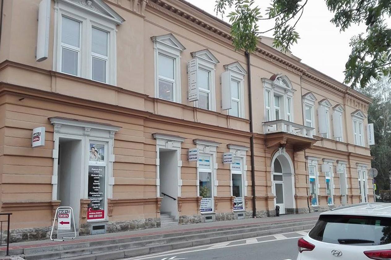 SVĚT OKEN - plastová okna a dveře