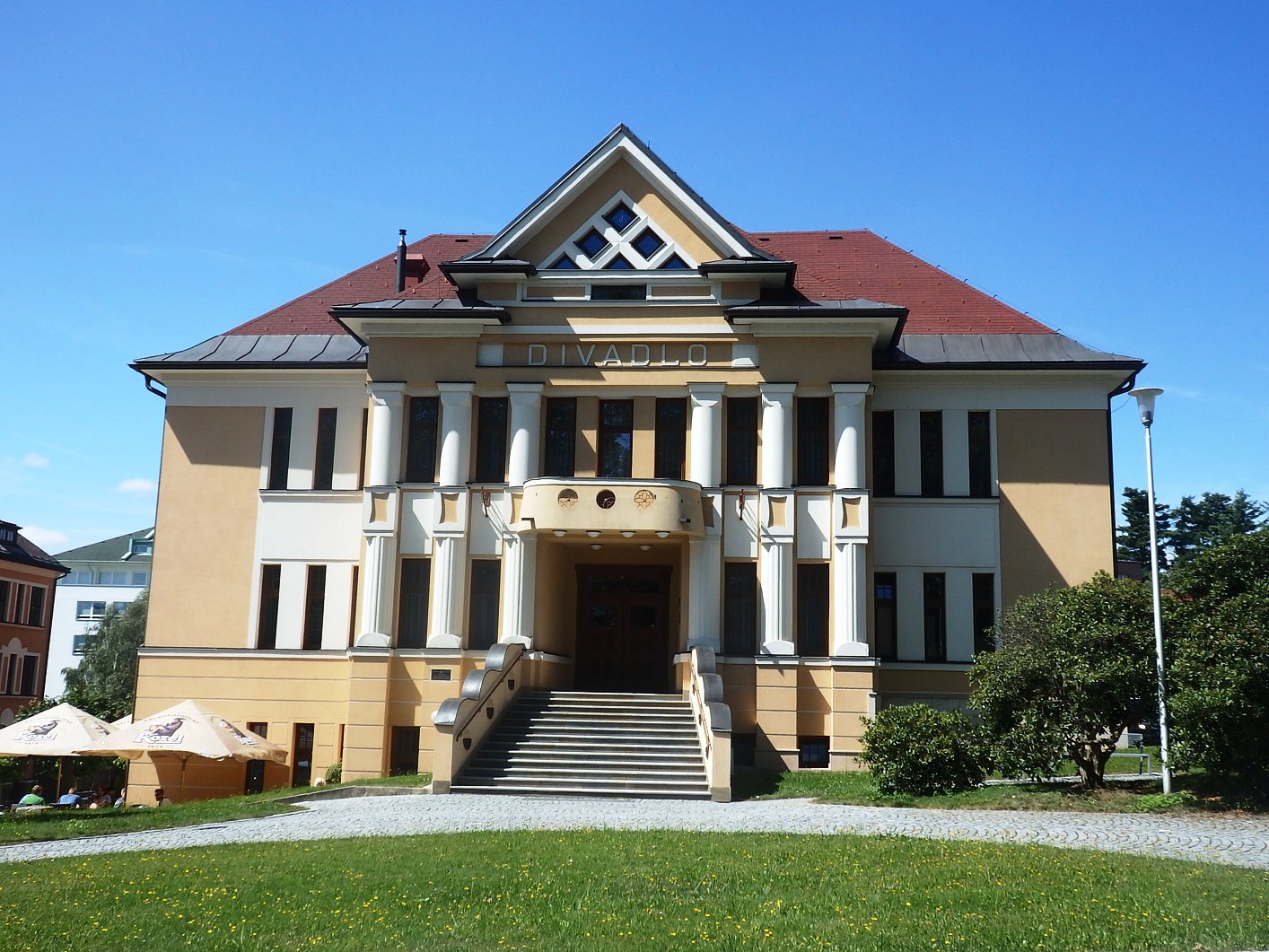 Divadlo J. K. Tyla foto 3