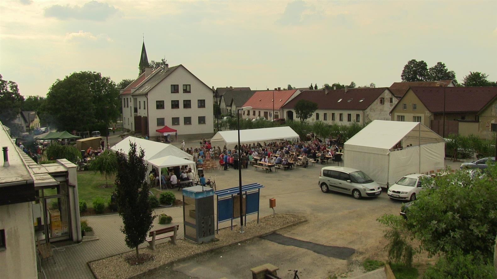 Ždírec - obecní úřad foto 2