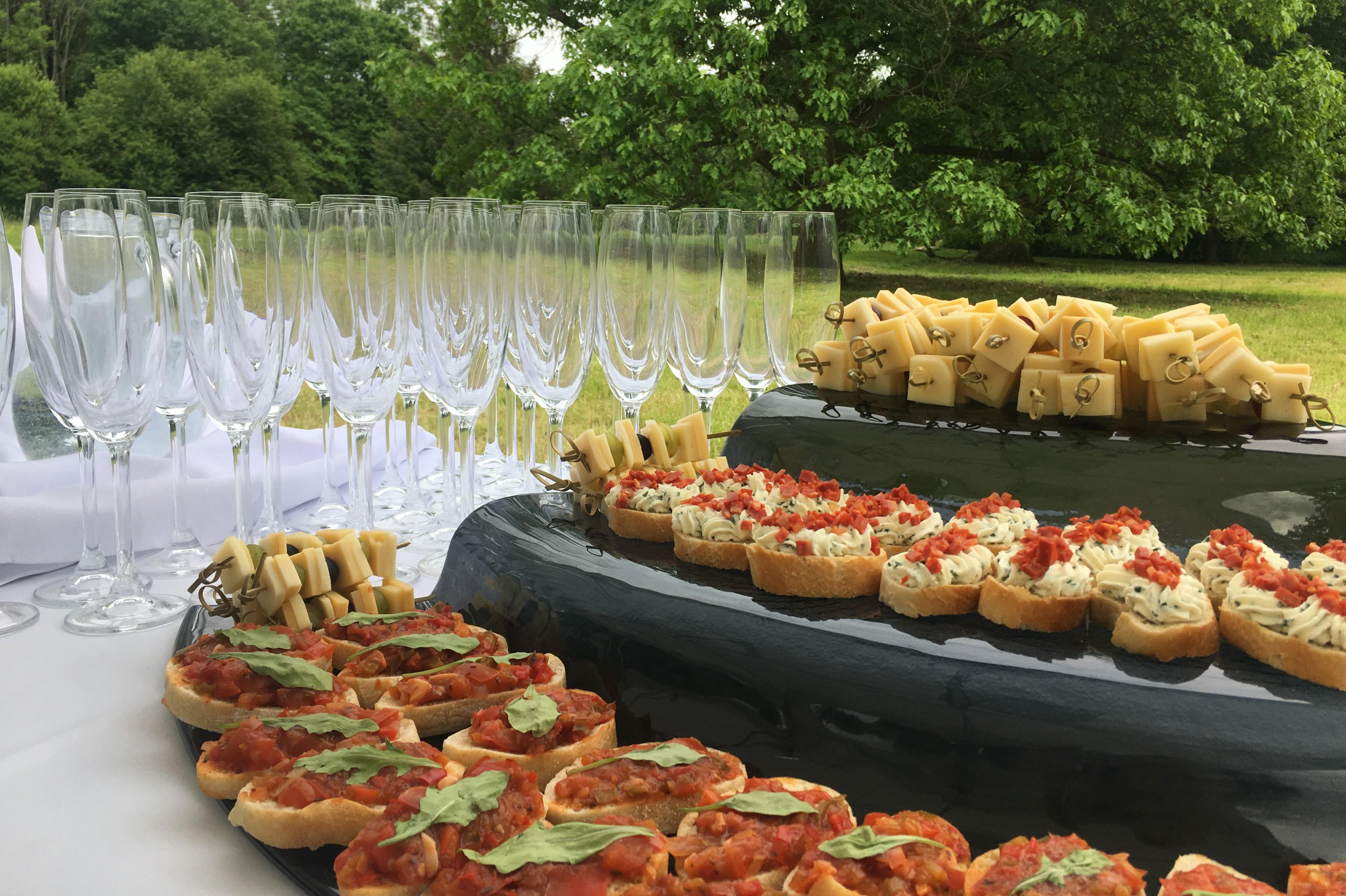 ALFREDO CATERING & BANQUET SERVICE