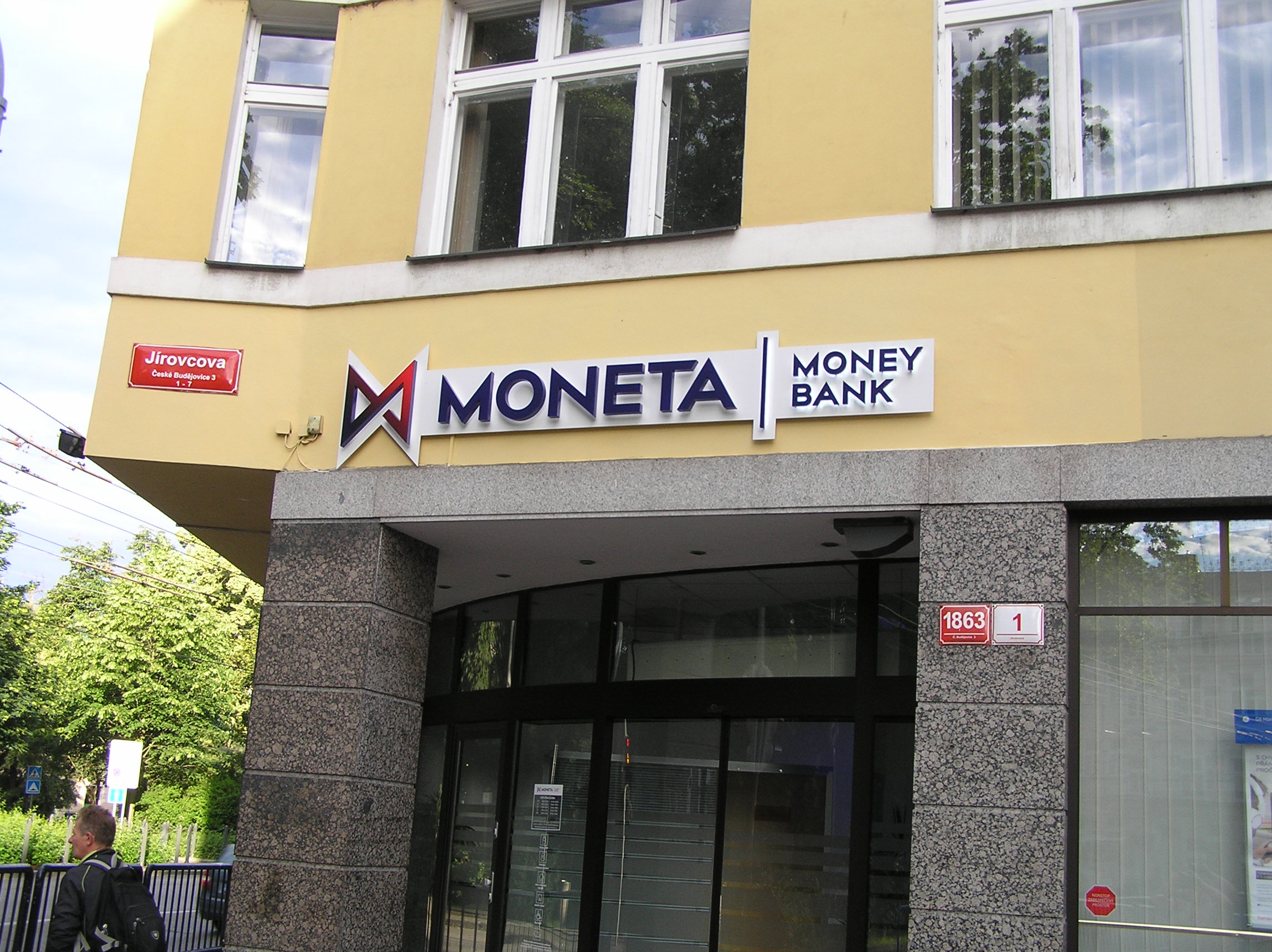 MONETA Money Bank foto 3