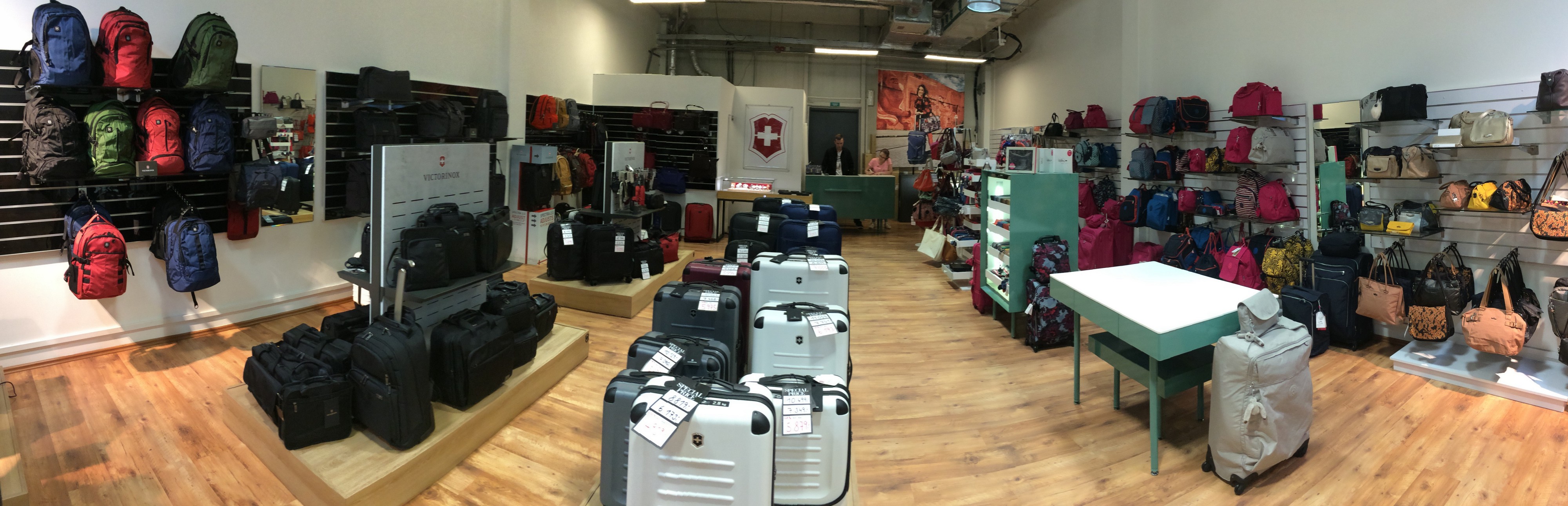 Luggage & Bags Outlet foto 2