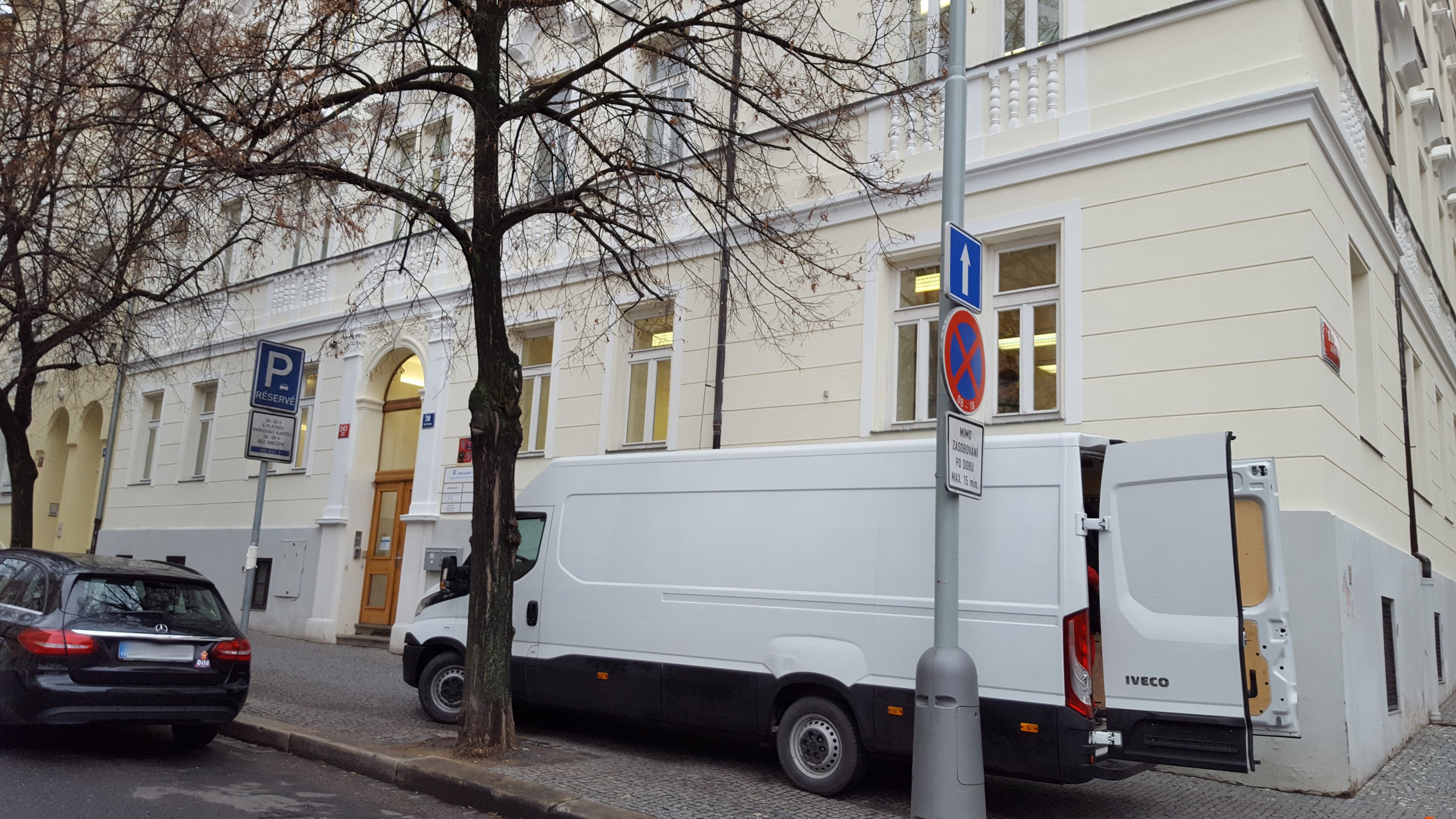 Stěhování Blesk - Vyklízecí služby foto 2