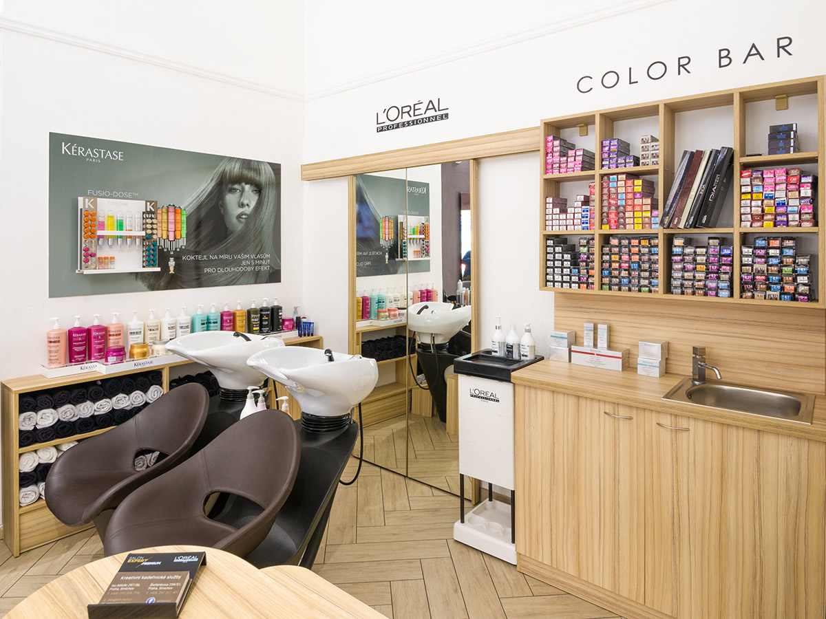 Kadeřnictví Em-Hair Salon Loreal EXPERT foto 3