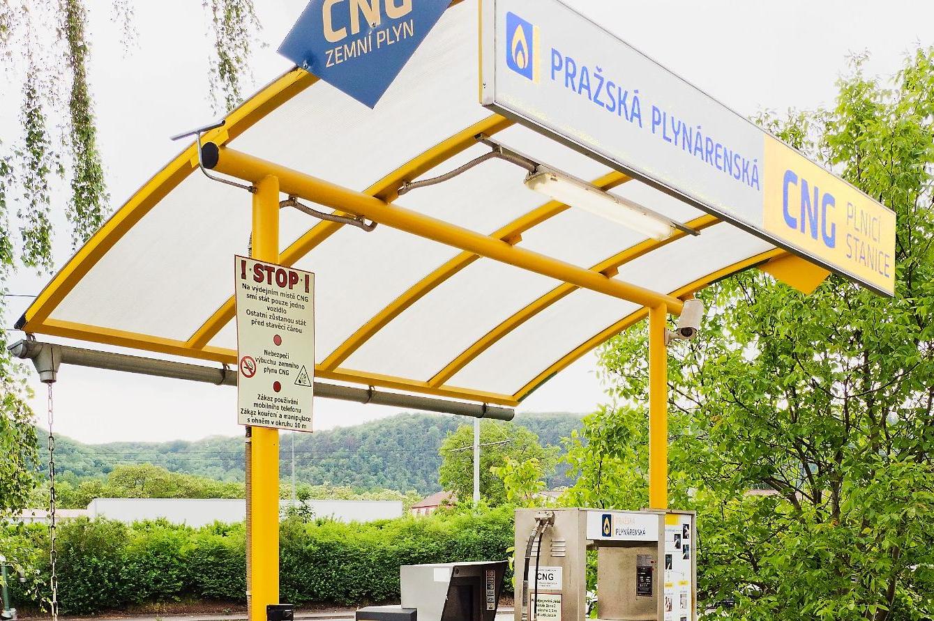 Pražská plynárenská - plnicí stanice CNG