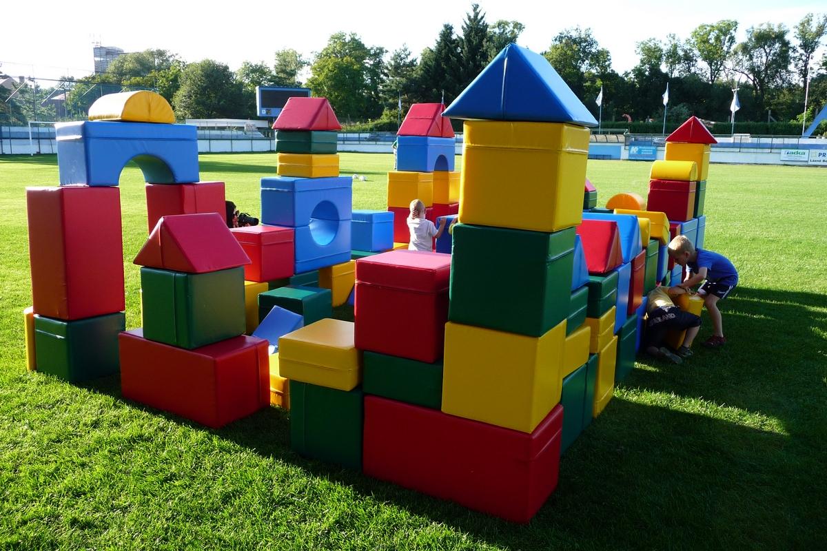 Markéta Zacklová - zakázková výroba molitanových stavebnic