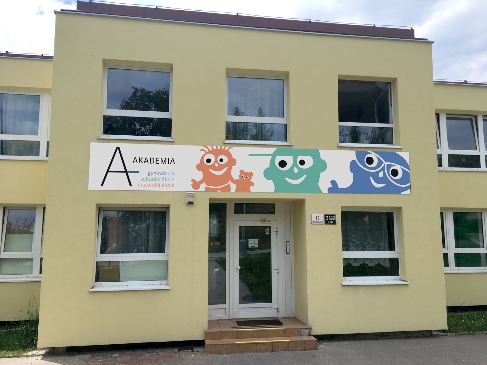 Gymnázium AKADEMIA foto 2