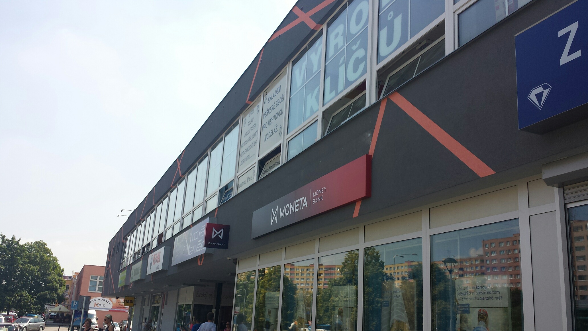 MONETA Money Bank foto 3