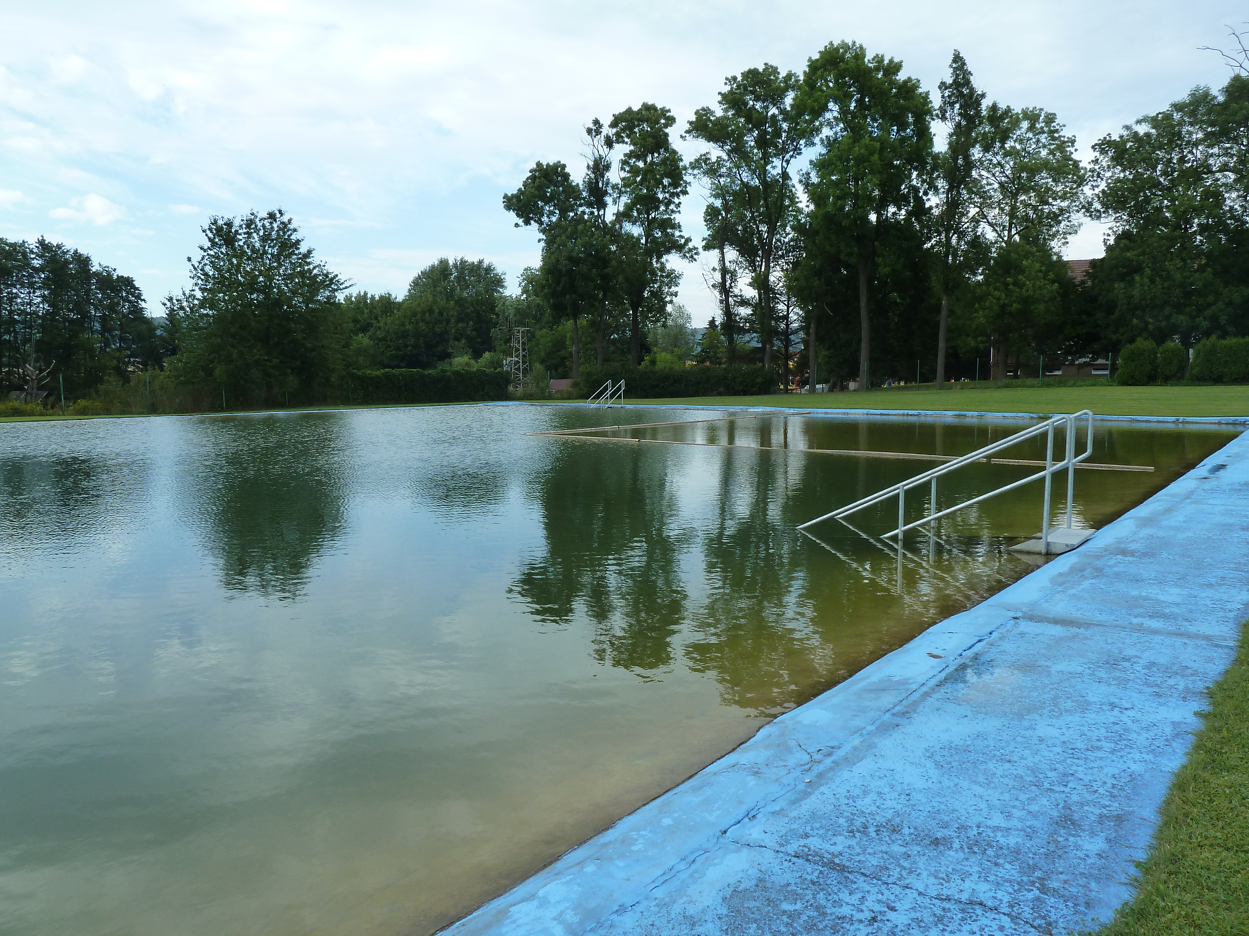 Koupaliště Kravaře foto 2