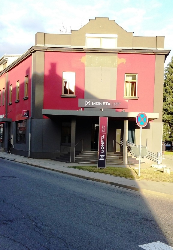 MONETA Money Bank foto 3