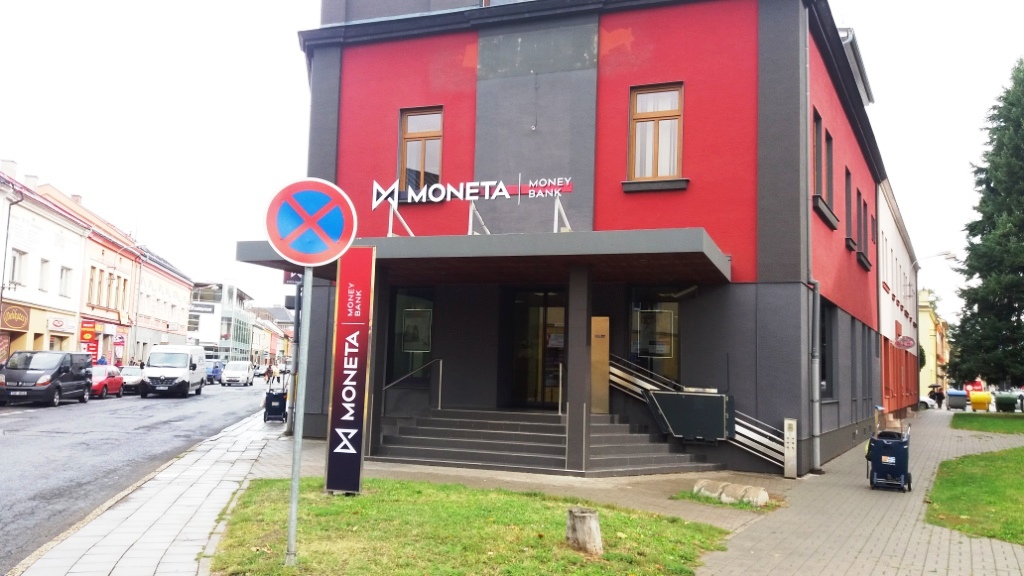 MONETA Money Bank foto 3