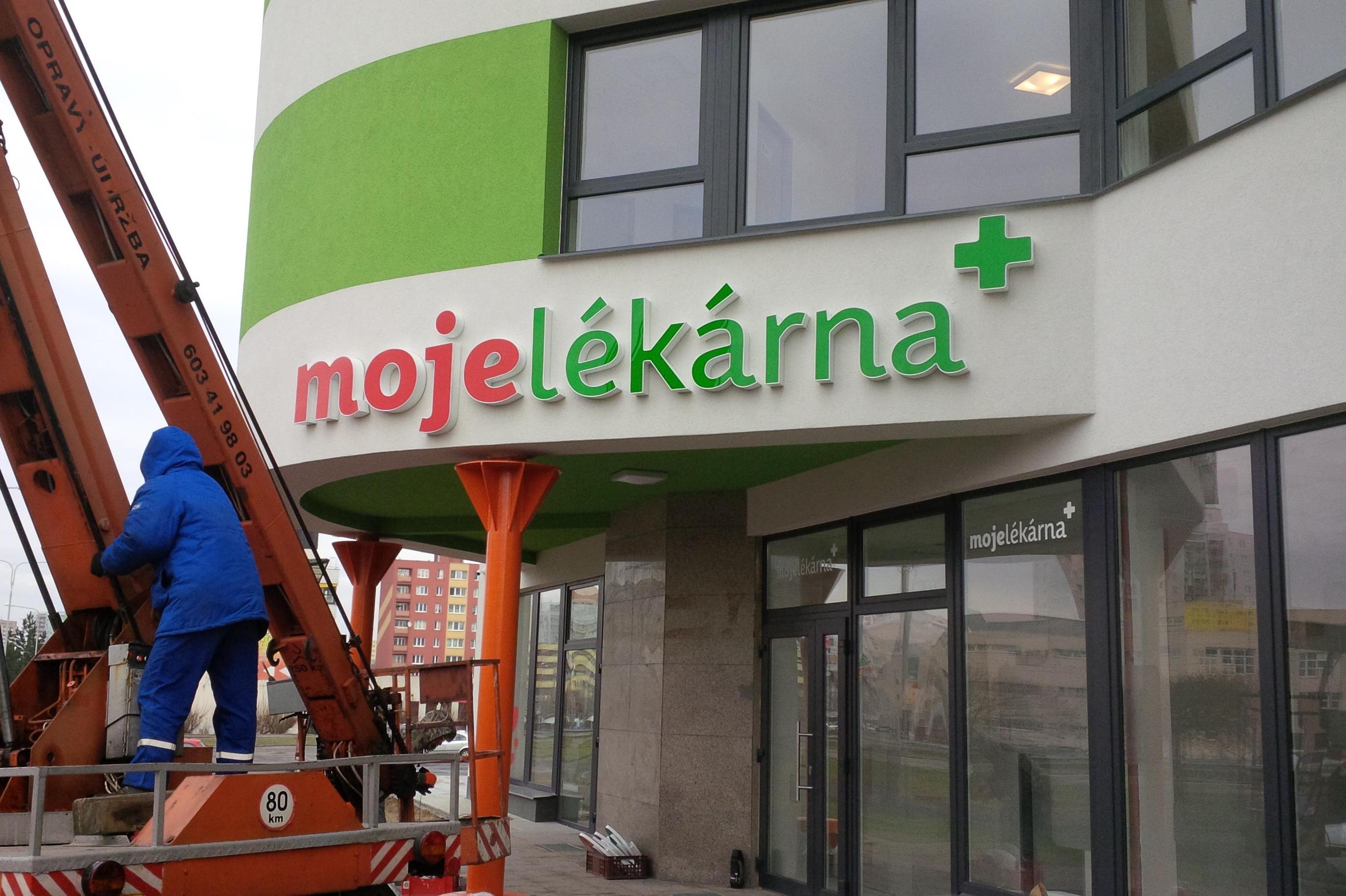 LEDBOX - světelná reklama