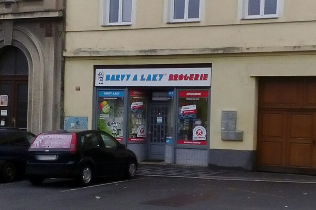 BARVY A LAKY DROGERIE
