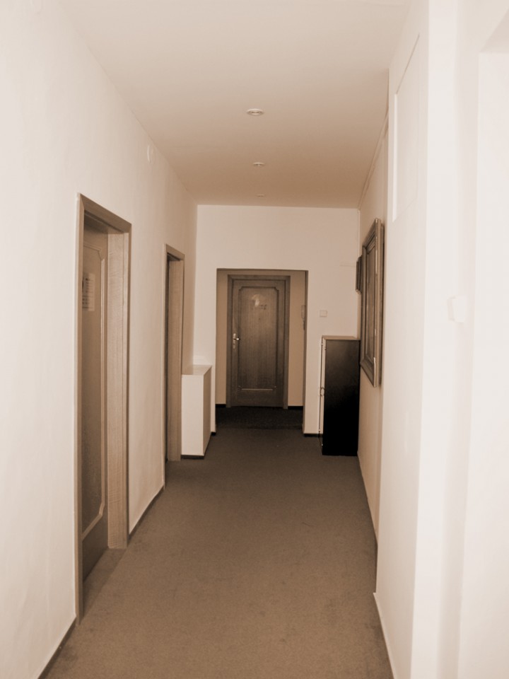 Centrum Školská foto 3