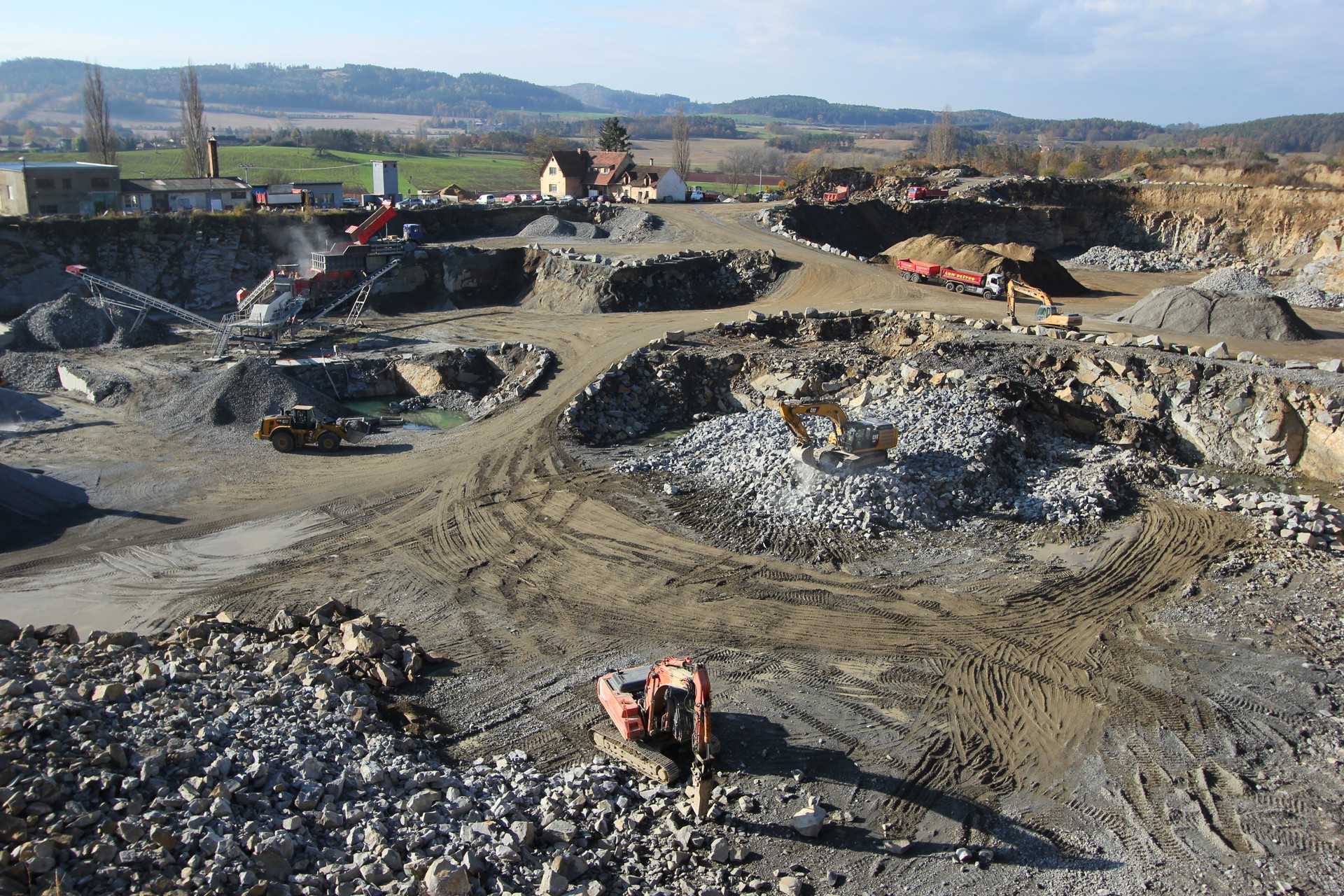 LOM DEŠTNO a.s. foto 4