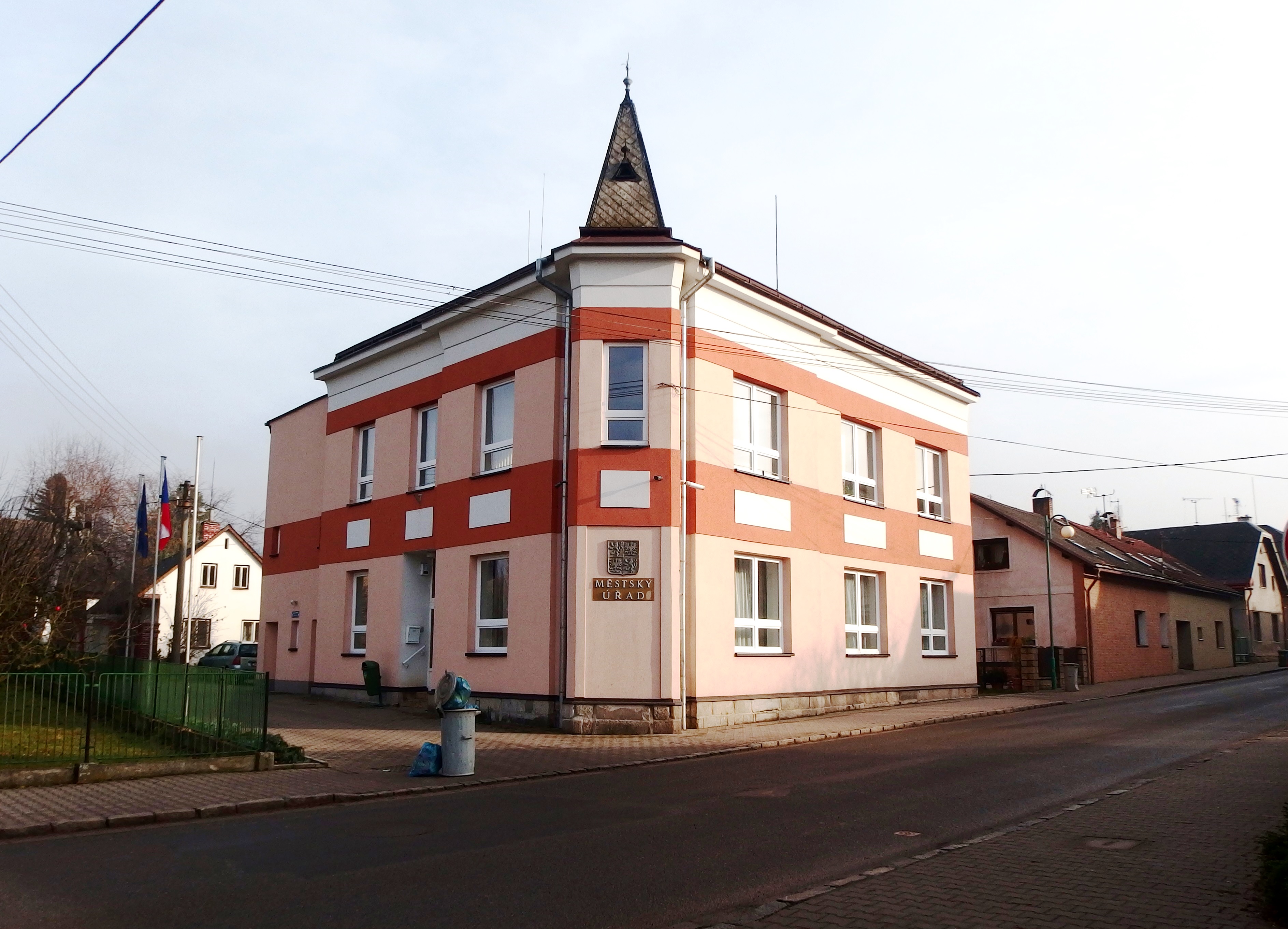 Rtyně v Podkrkonoší - městský úřad