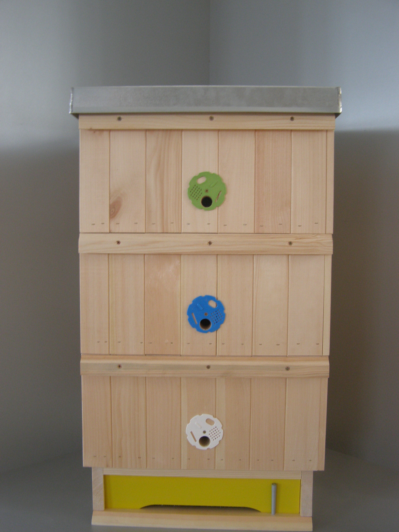 Vcelarskenastavky.cz foto 2