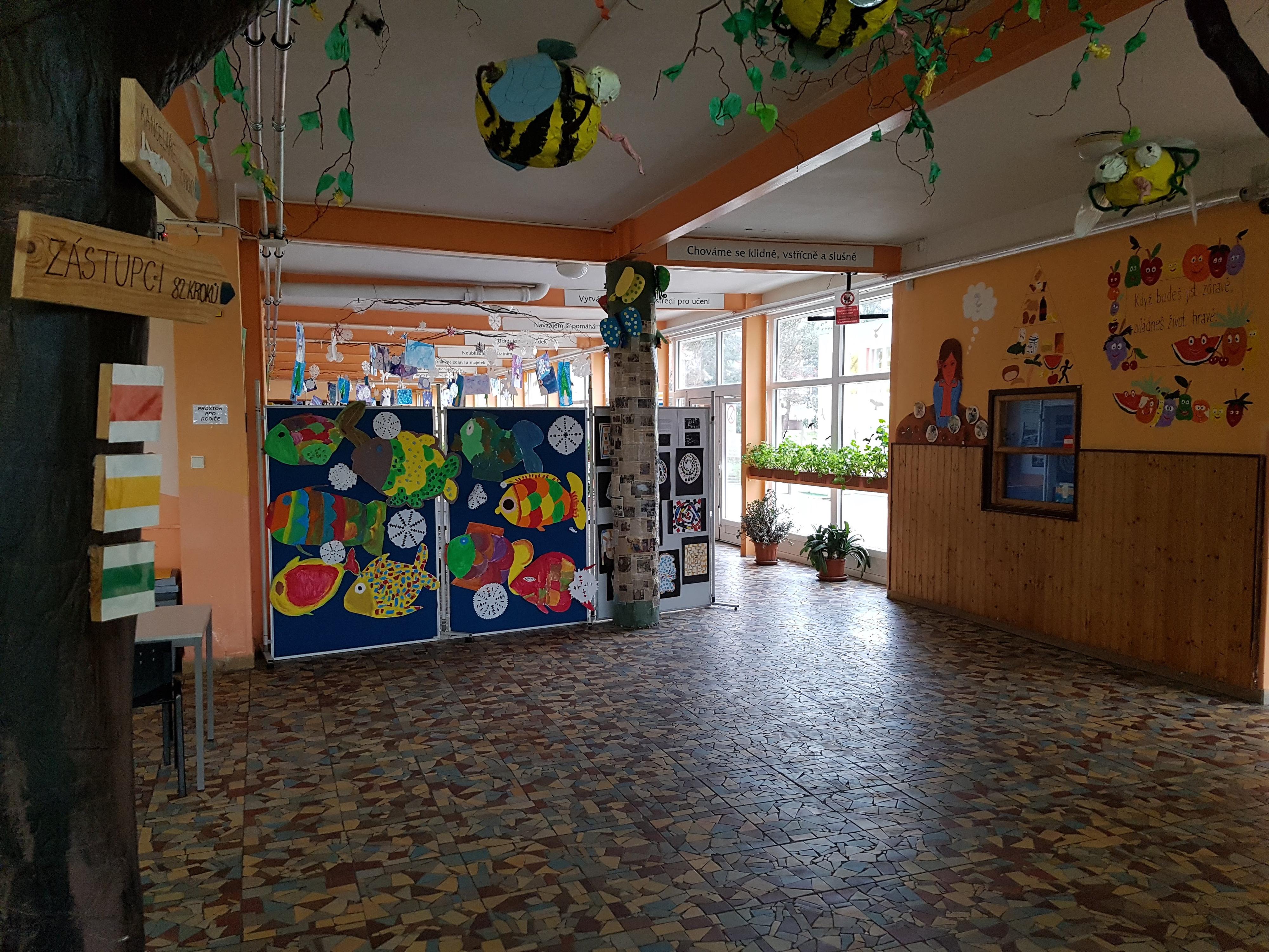 Sportovní hřiště ZŠ Slovanka foto 3