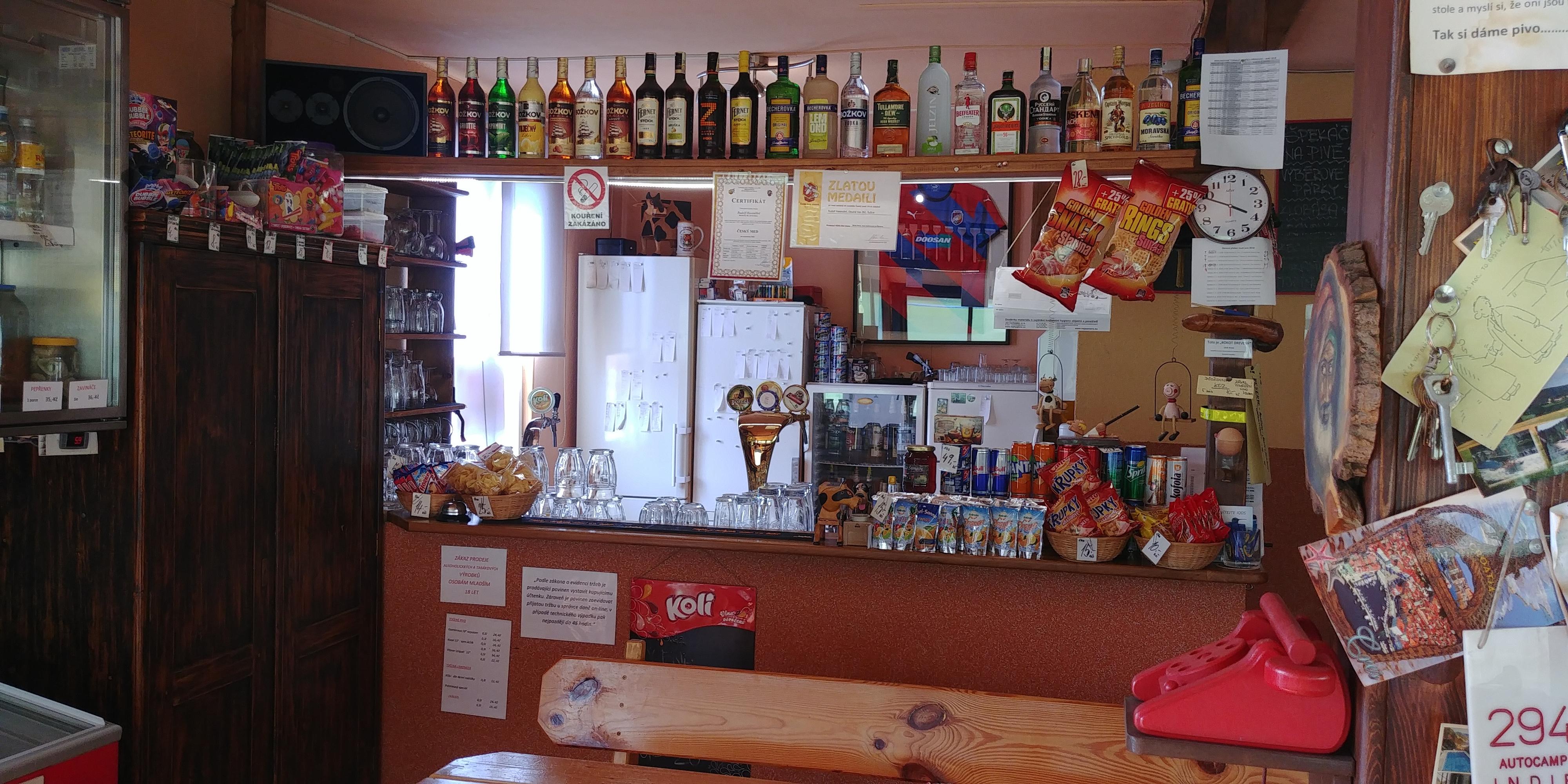 Občerstvení na hřišti foto 4