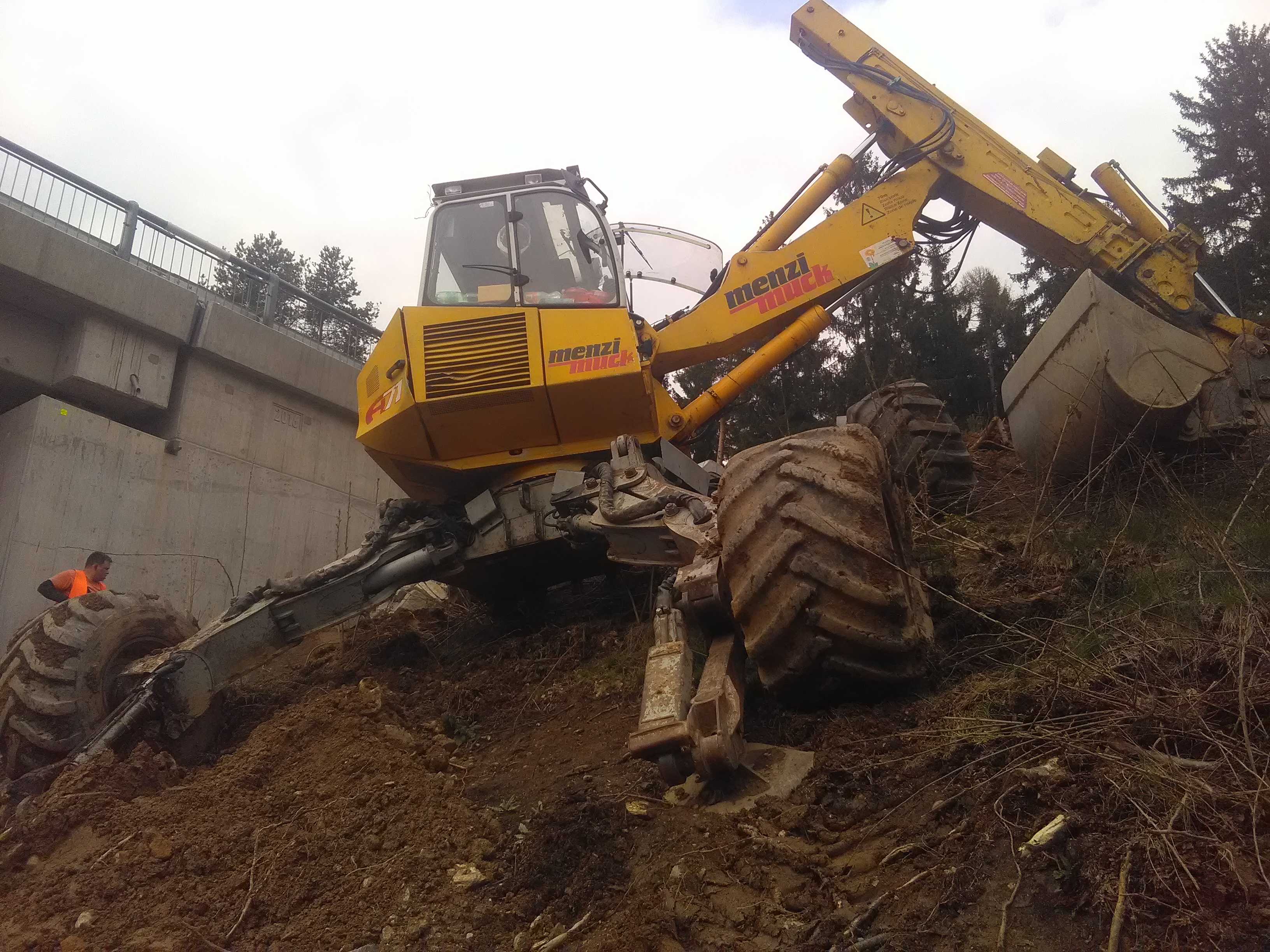 Zemní práce a autodoprava Rudolf Vender foto 3