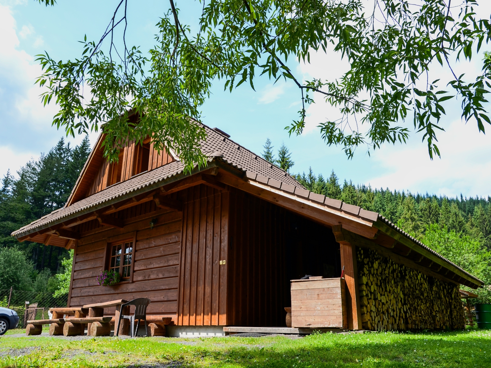 Chalupy u dančí a jelení obory foto 2