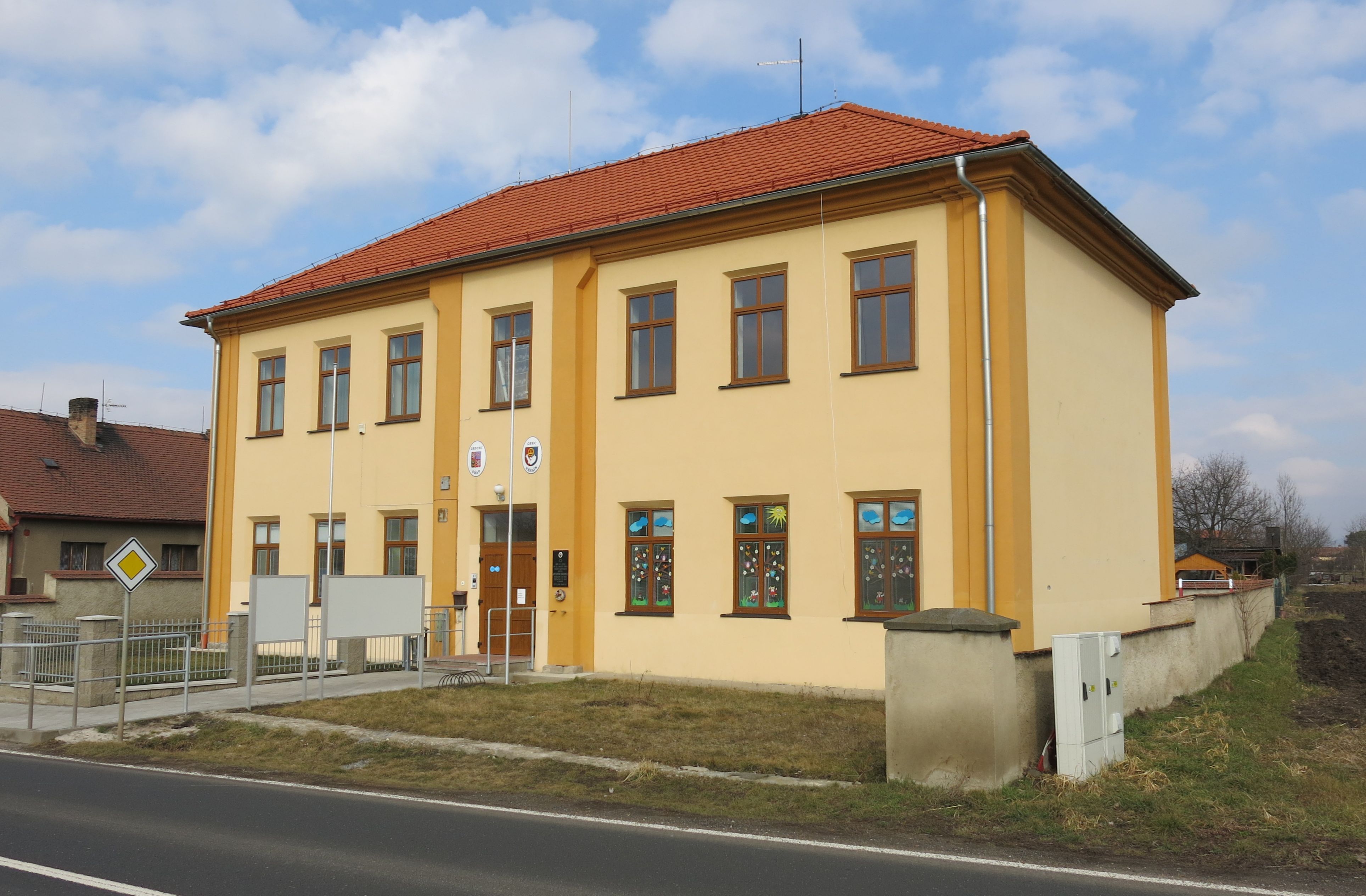 Křesín - obecní úřad