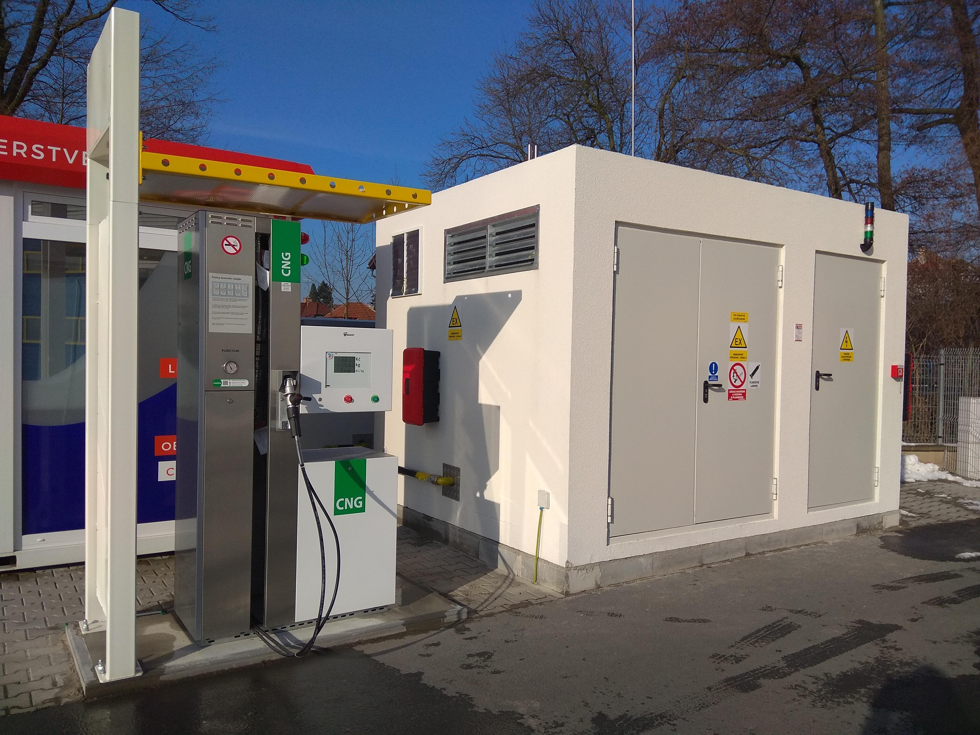 Pražská plynárenská - plnicí stanice CNG foto 2