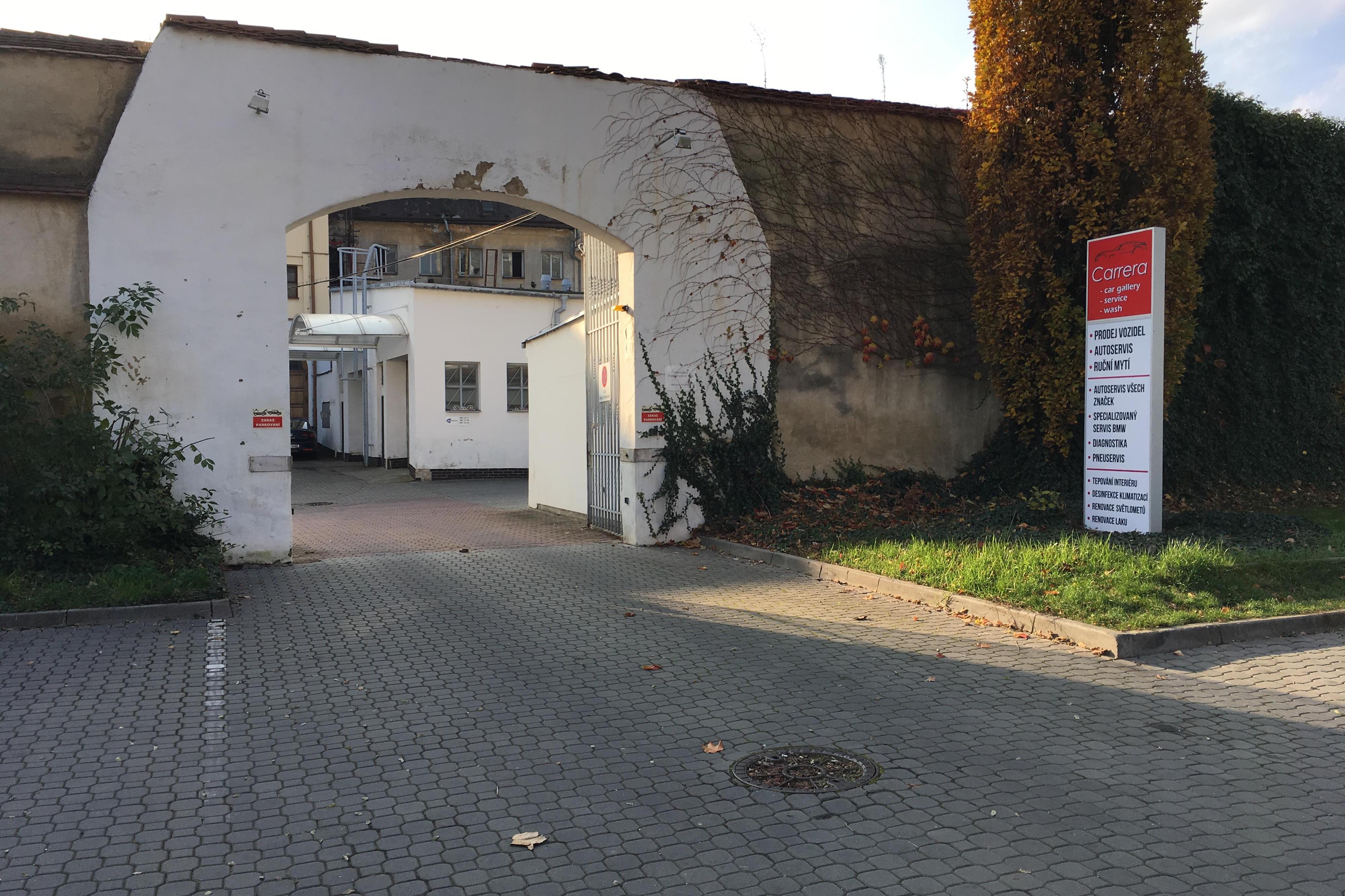 Carrera - car gallery s.r.o.