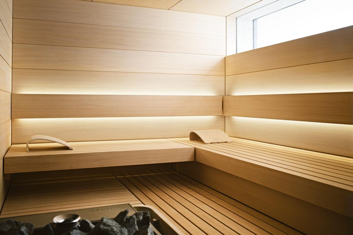 Vlastimil Sládek - SVĚT SAUN