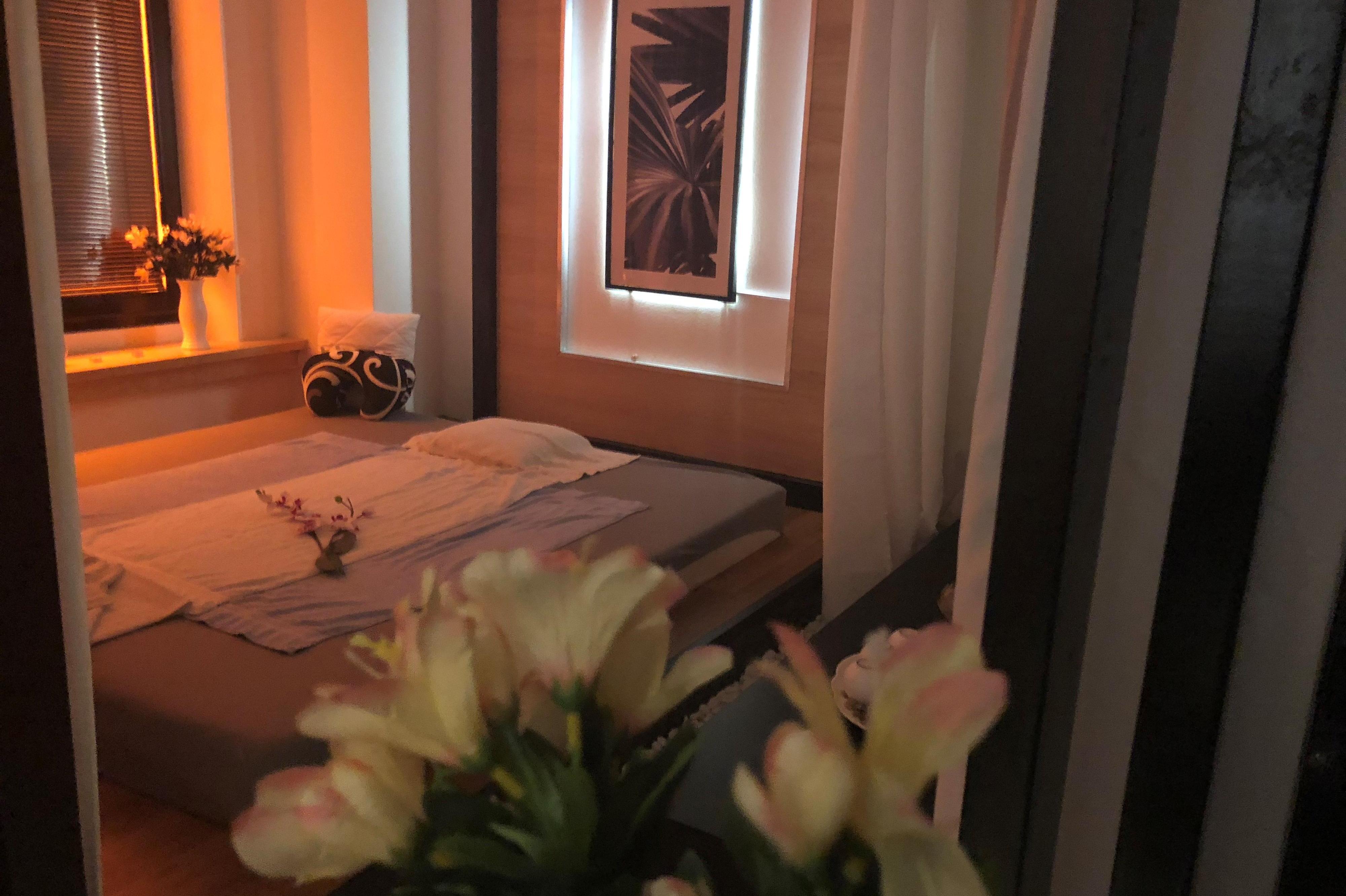 Thai Massage - Thajské Masáže