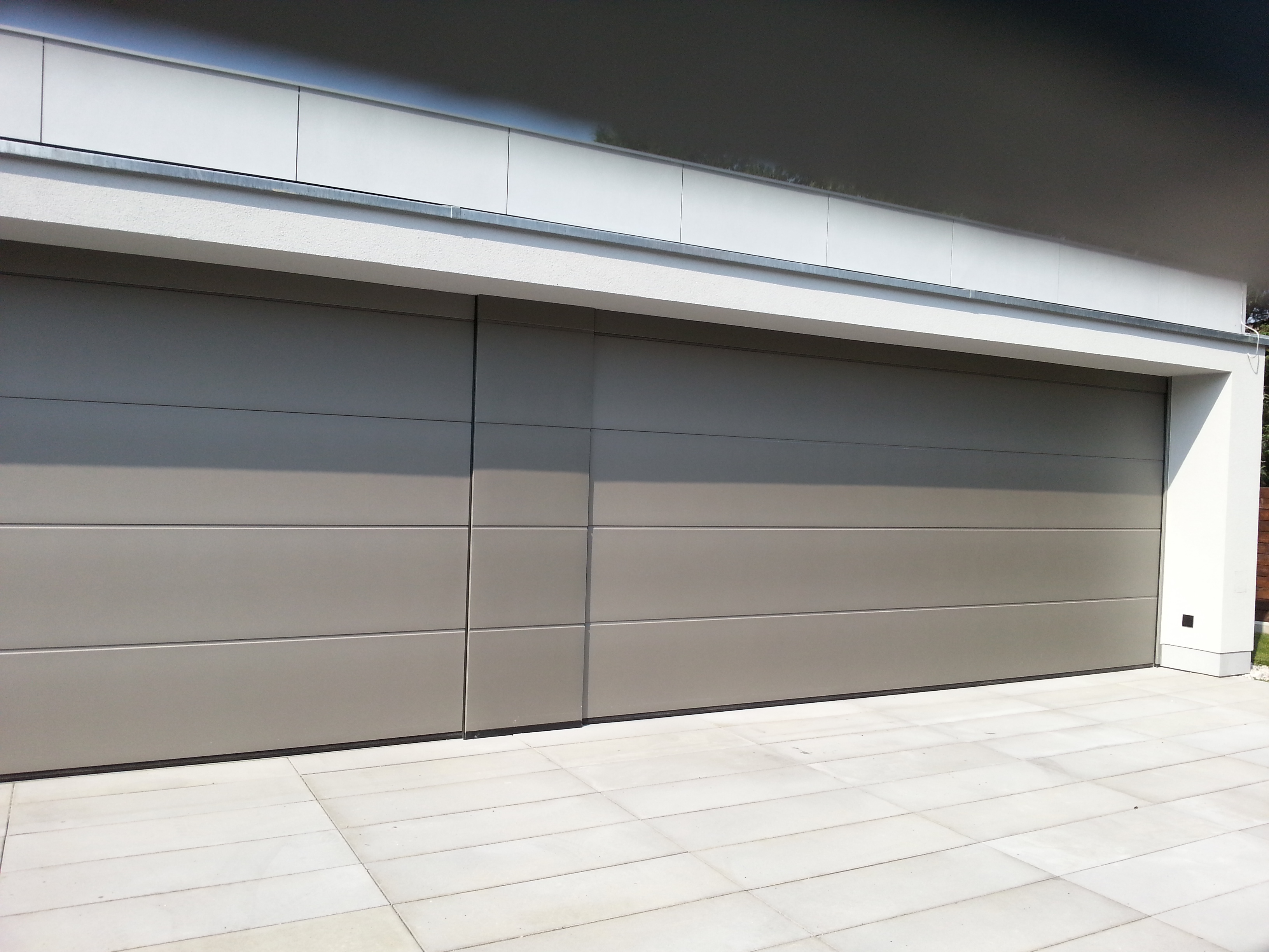 ALUPRA s.r.o. - rolety, vrata, mříže foto 6