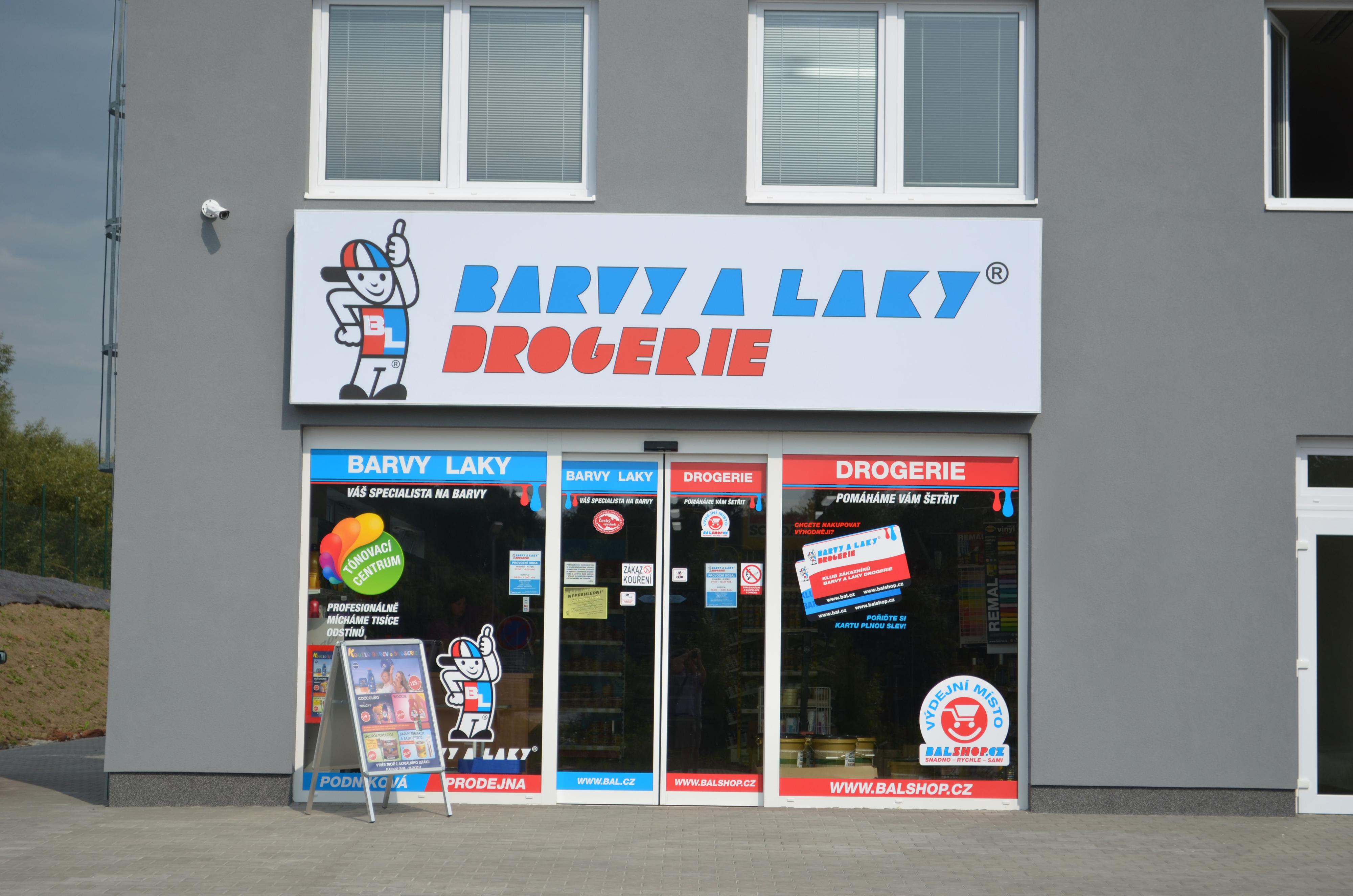 BARVY A LAKY DROGERIE foto 4