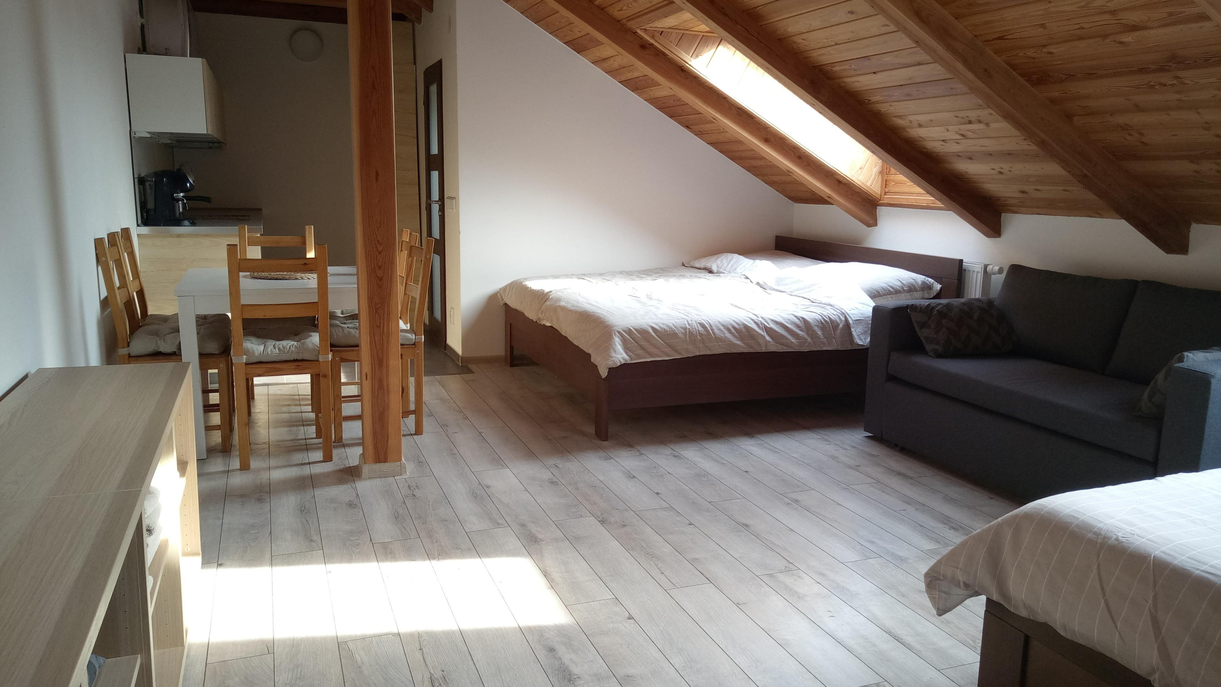 U Fialů - podkrovní apartmány foto 5