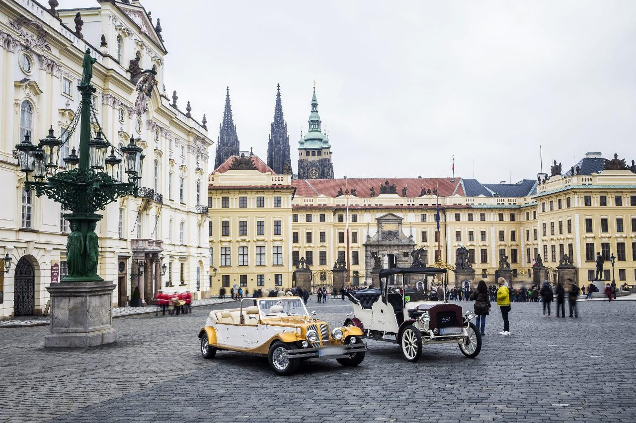 SIGHTSEEING TOURS s.r.o.