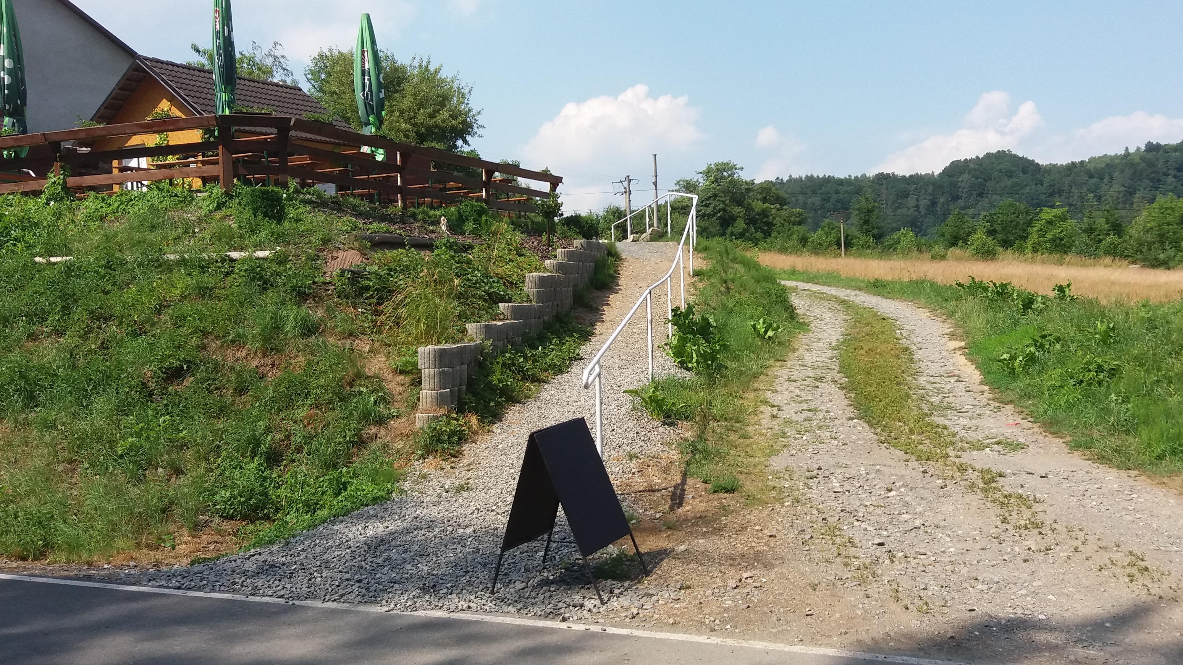 Občerstvení Hněvkov 63