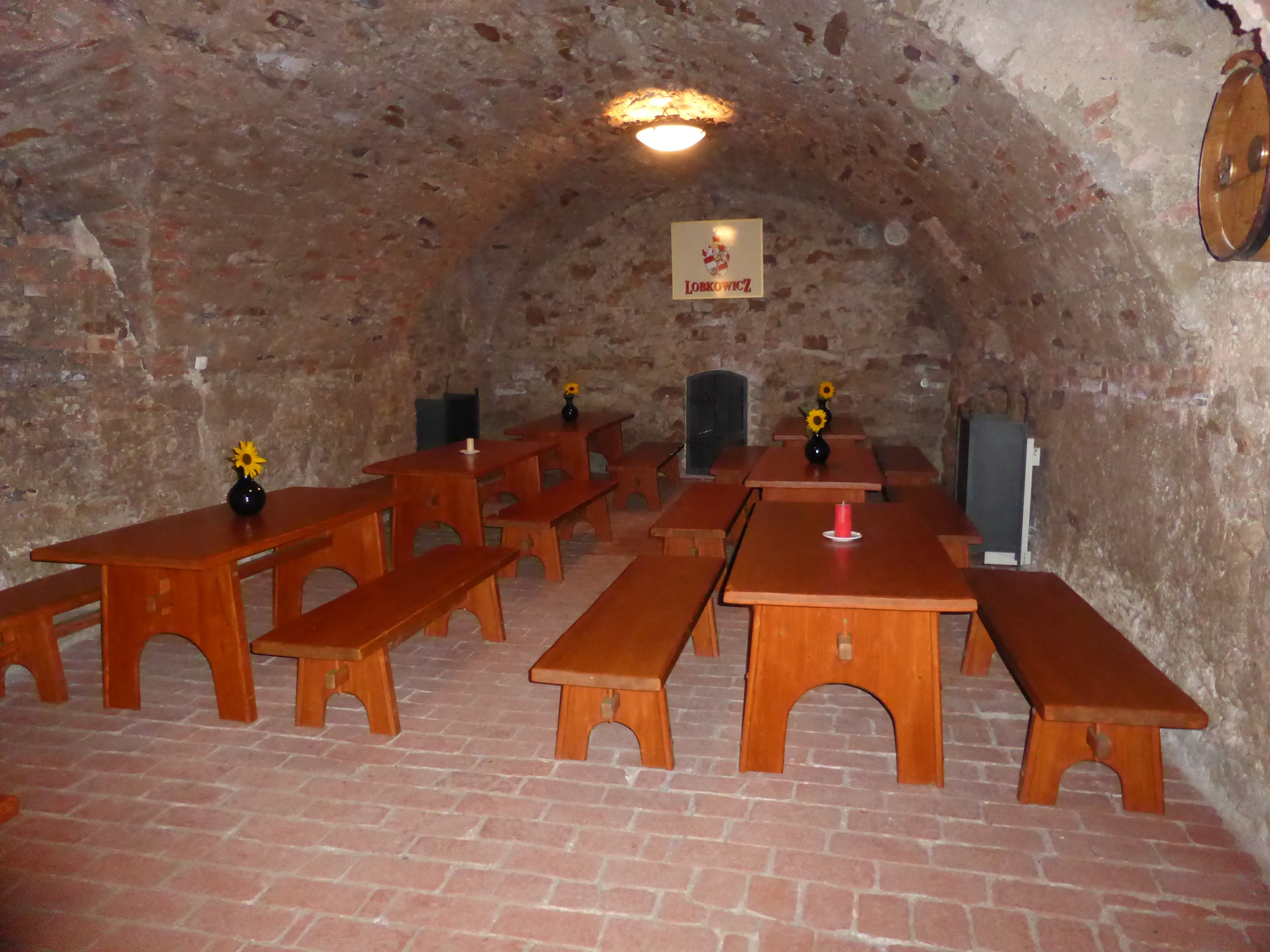 Lobkowiczký zámek a románský hrad Roudnice nad Labem foto 2