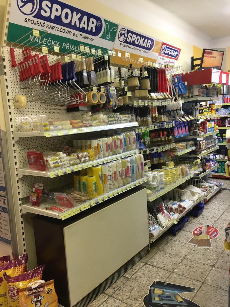 BARVY A LAKY DROGERIE foto 4