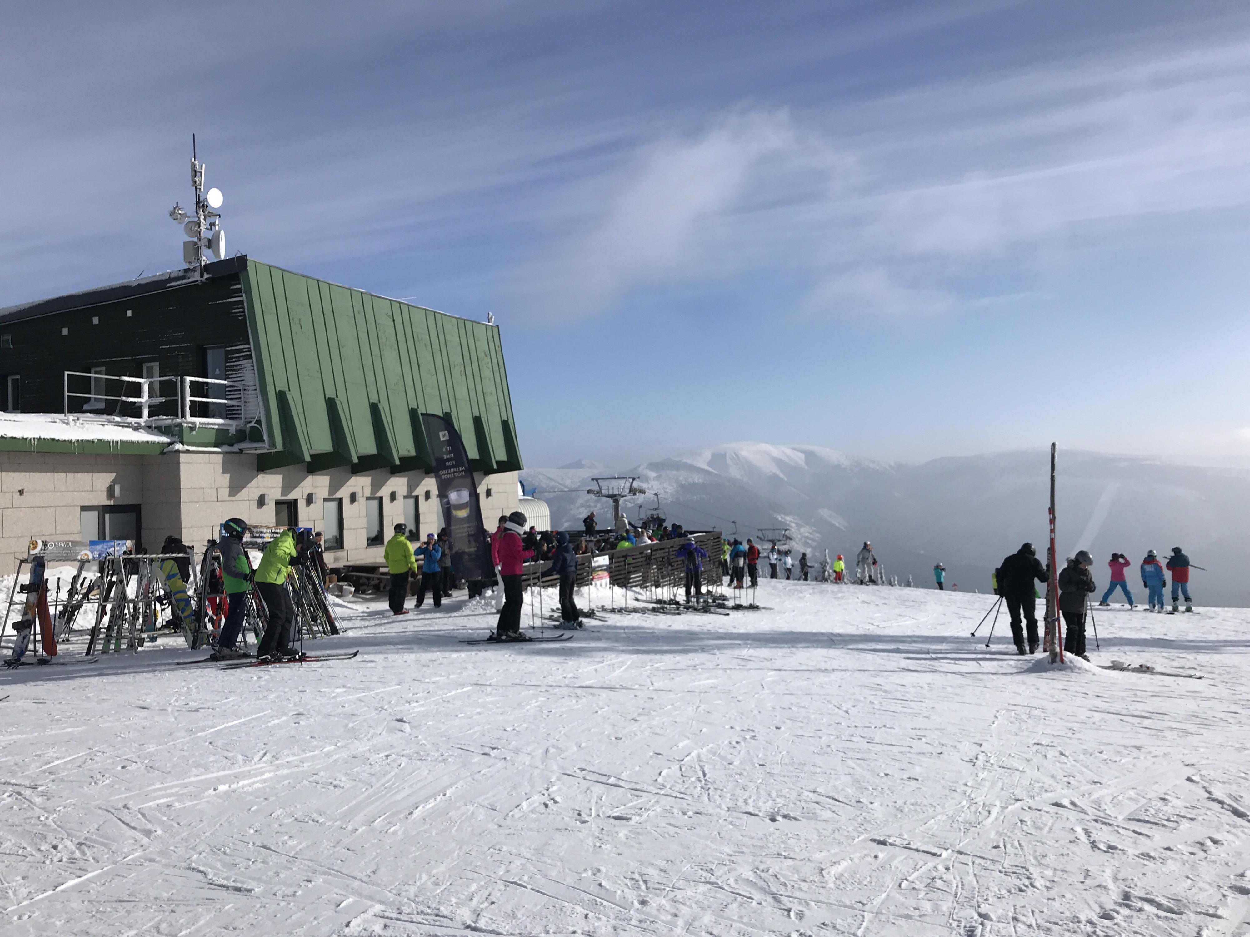 Restaurace Medvědín 1235 m foto 3