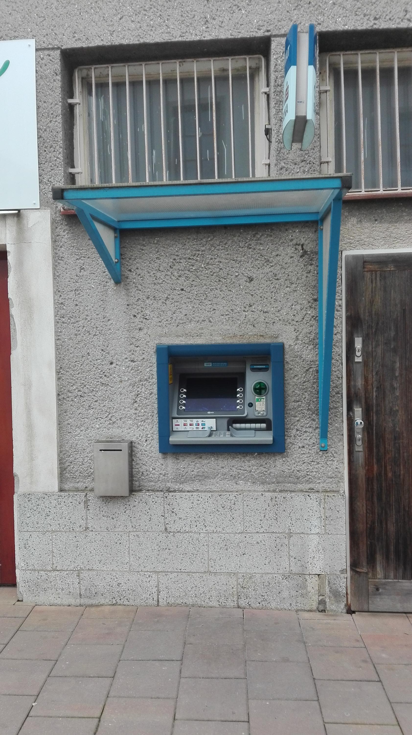 Bankomat České spořitelny foto 3