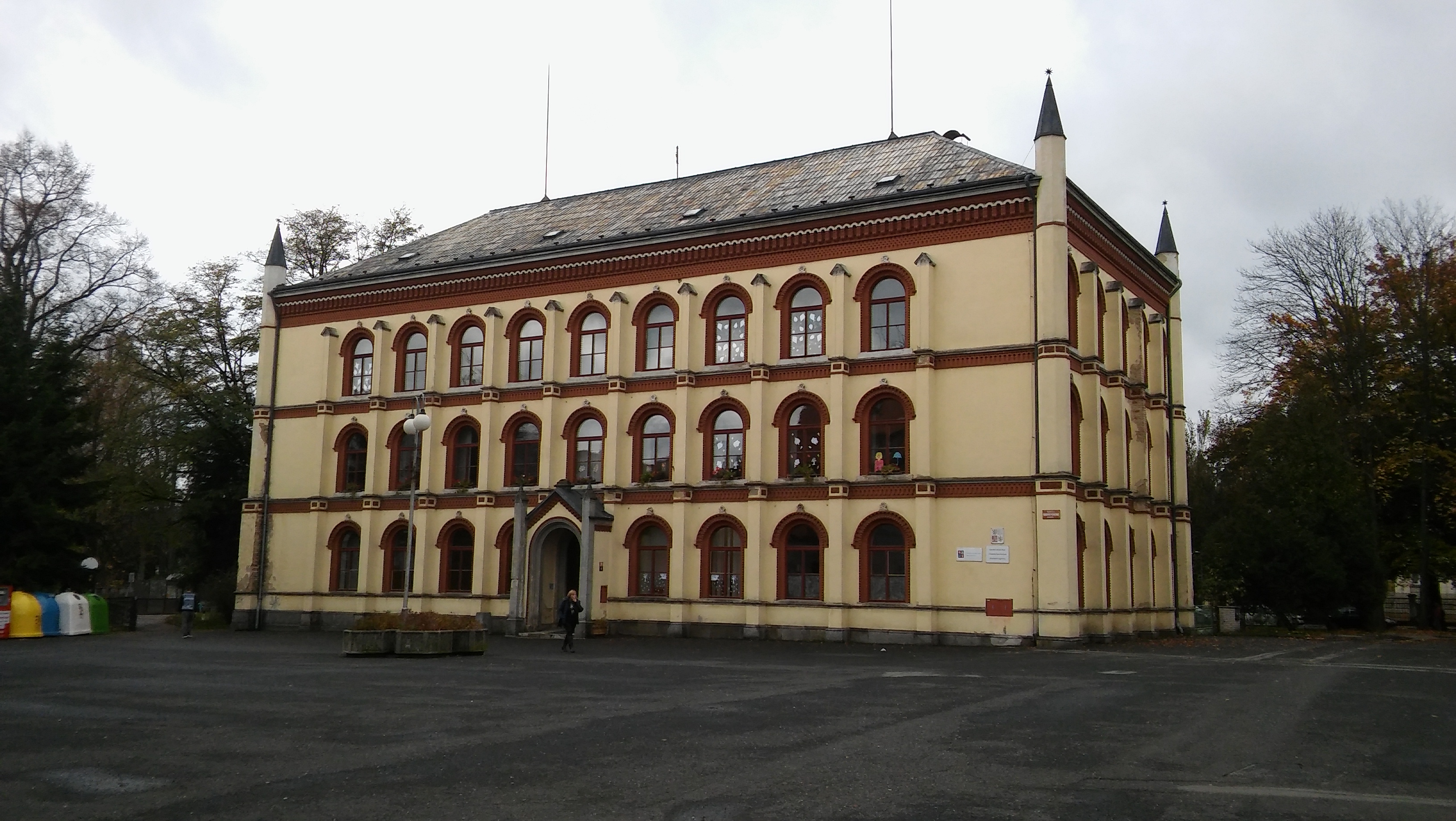 Speciální a Praktická škola , Šluknov , Tyršova 710 foto 4