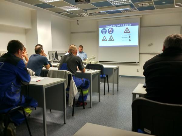 Autoškola ZELENÁ foto 2