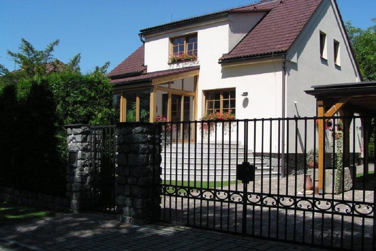 APARTMÁN 53 ZVÍKOVSKÉ PODHRADÍ foto 1