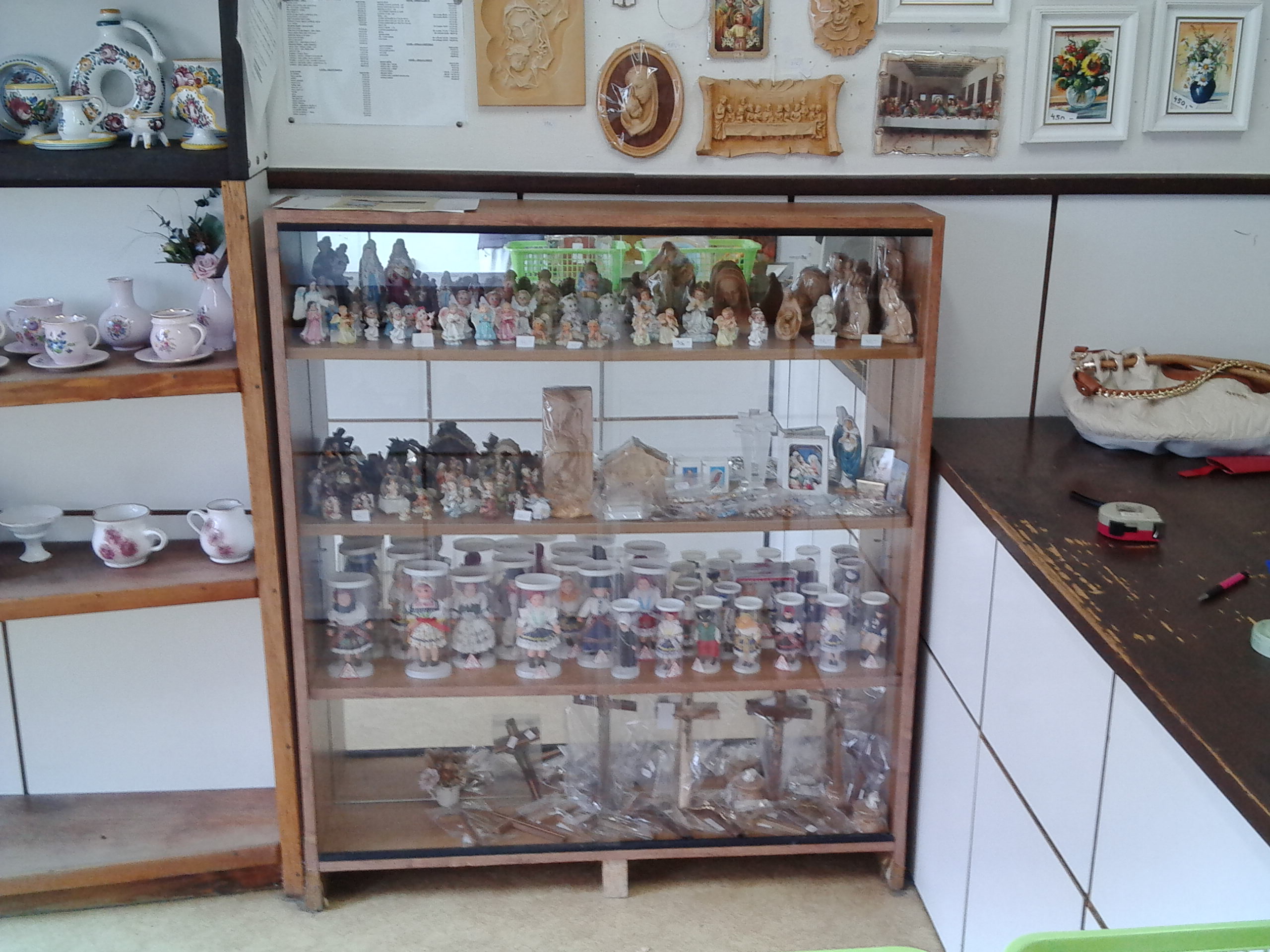 Oprava obuvi a oděvů - Marek Nejezchleba foto 1