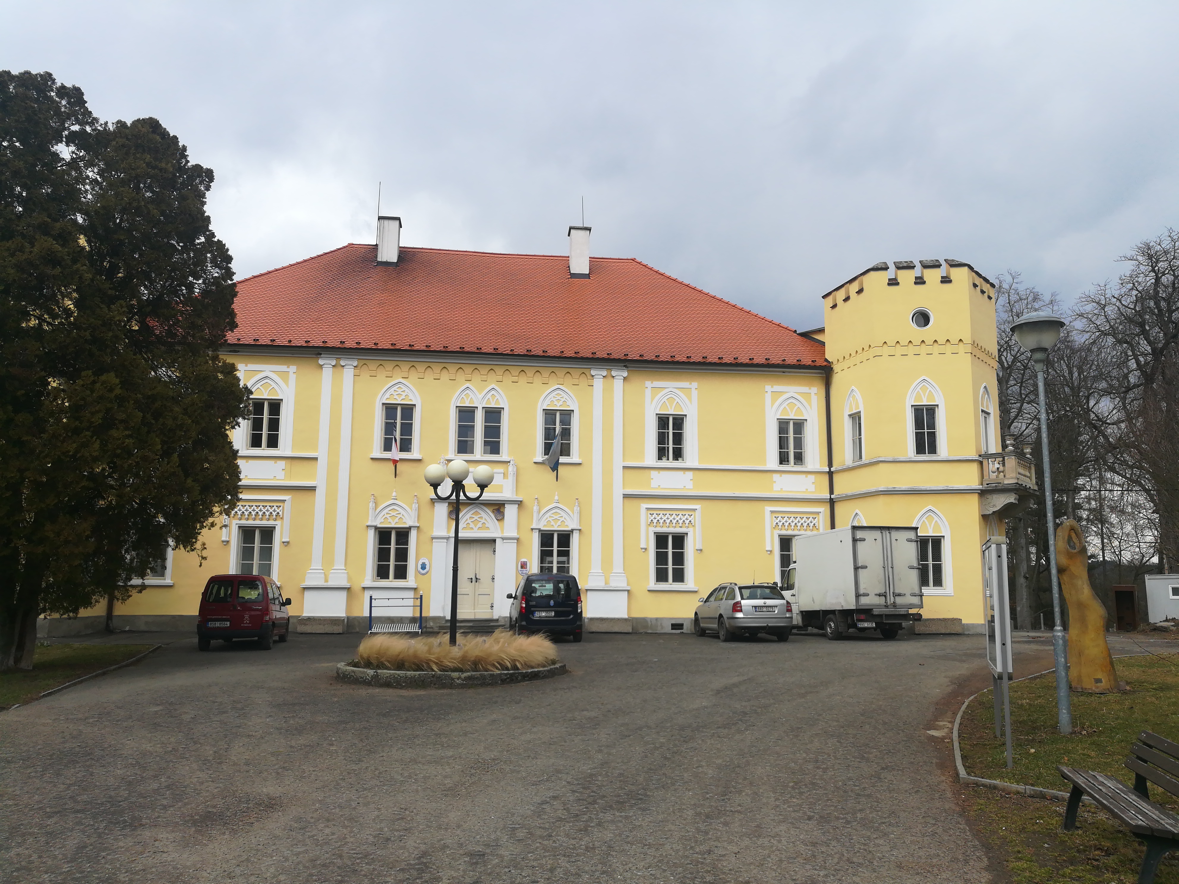Petrovice - obecní úřad foto 3