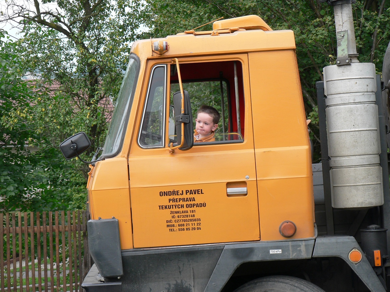 Ondřej Pavel - Tekuté odpady foto 4