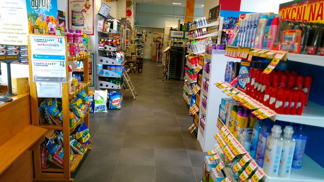 BARVY A LAKY DROGERIE foto 3