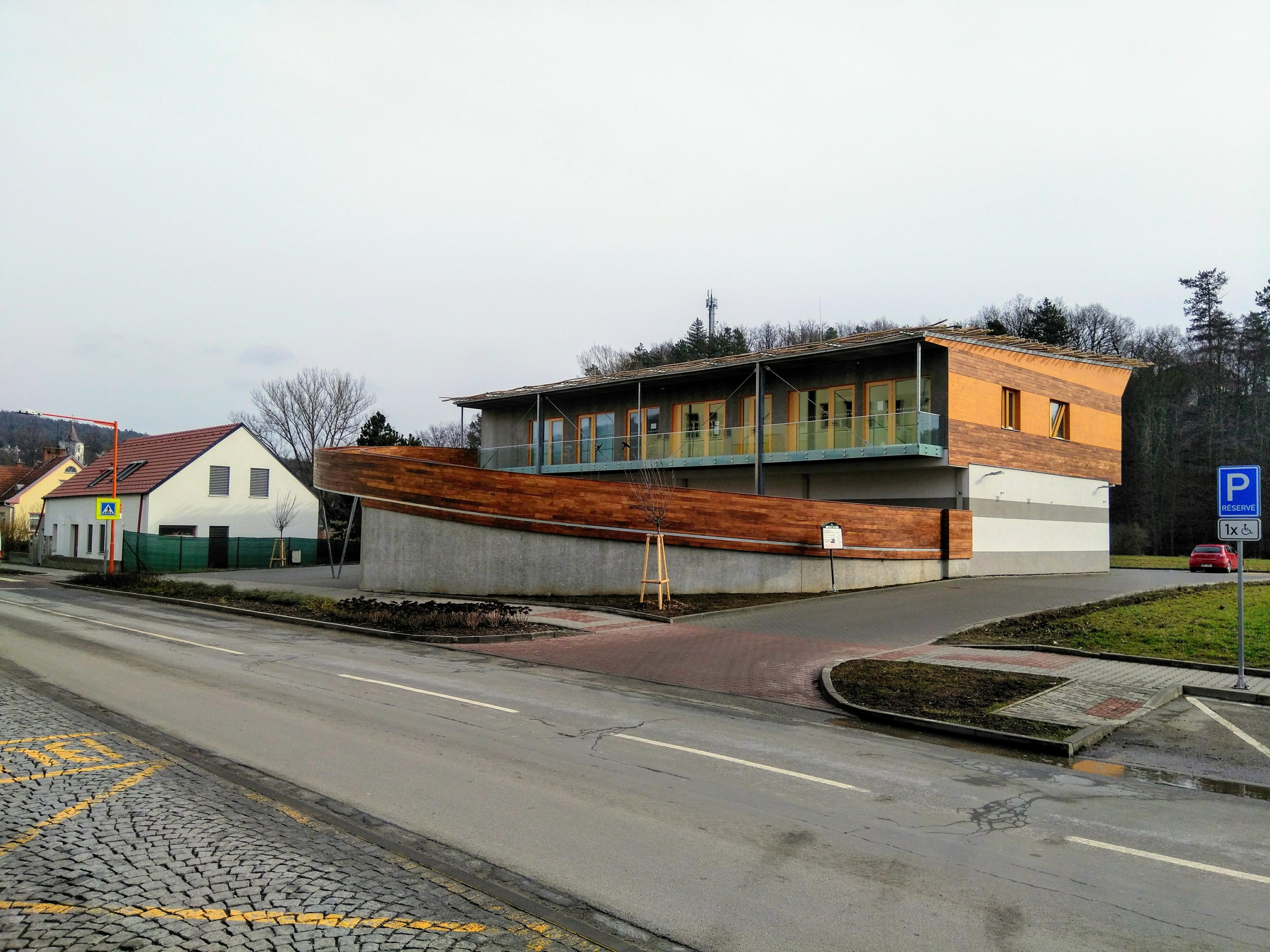 HRUŠKA - Smíšené zboží Richard Dvořák foto 4